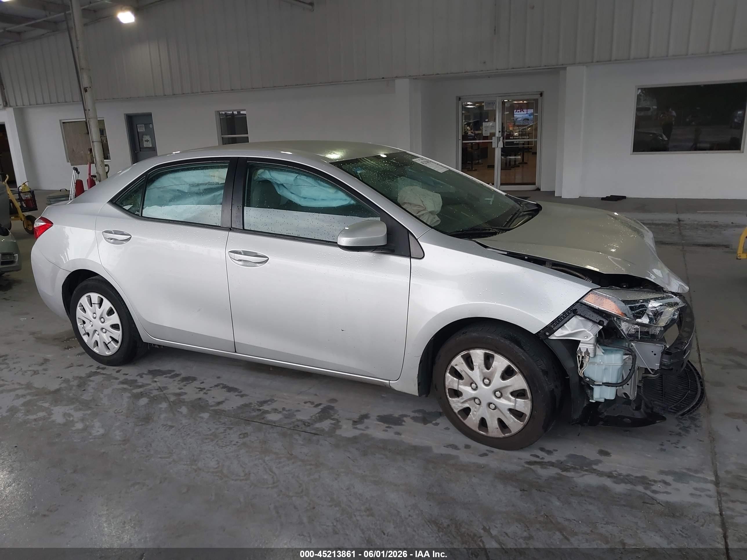 2015 Toyota Corolla Le Silver vin: 2T1BURHE5FC468645