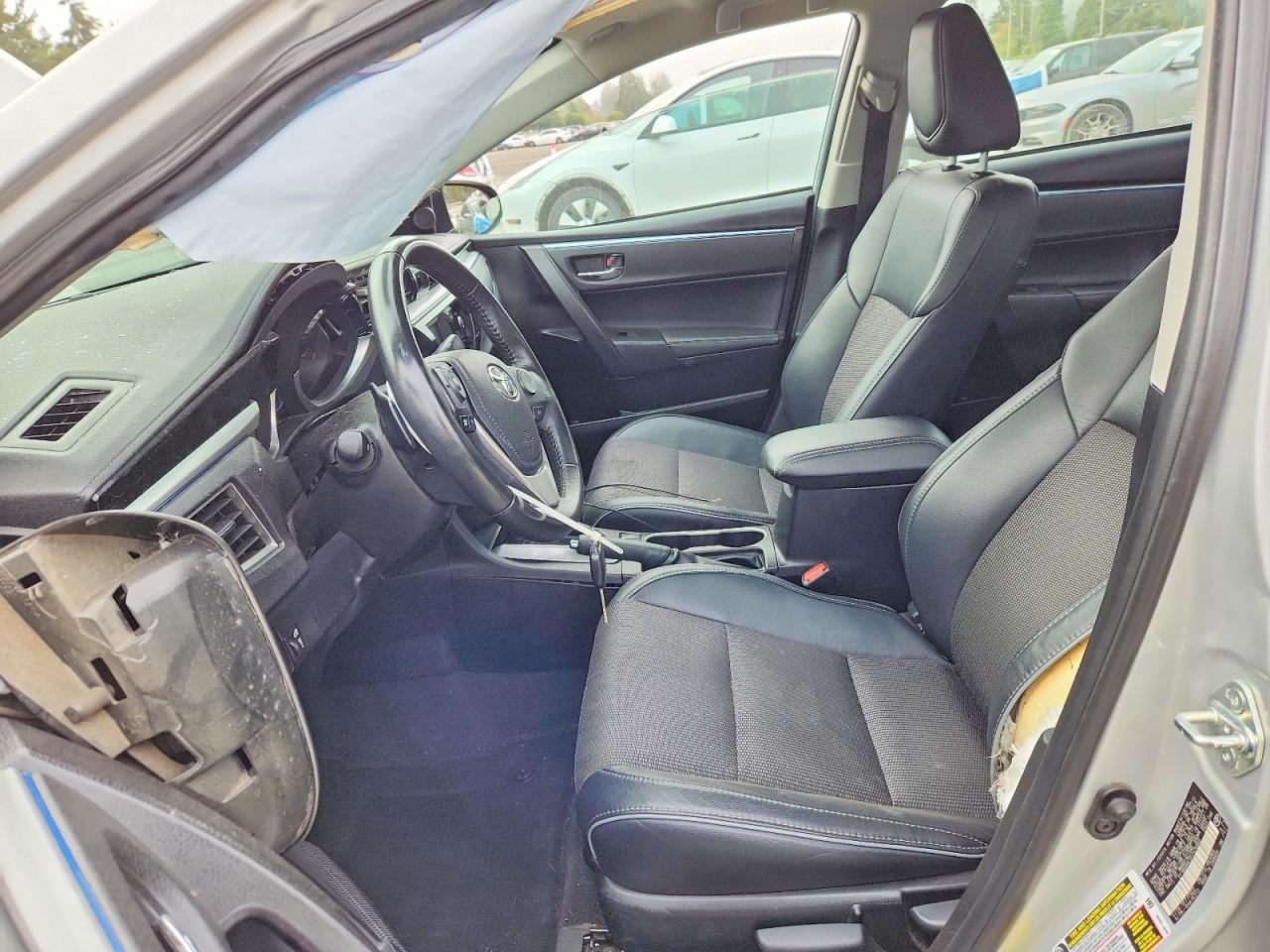 2015 Toyota Corolla S Plus Silver vin: 2T1BURHE5FC476860