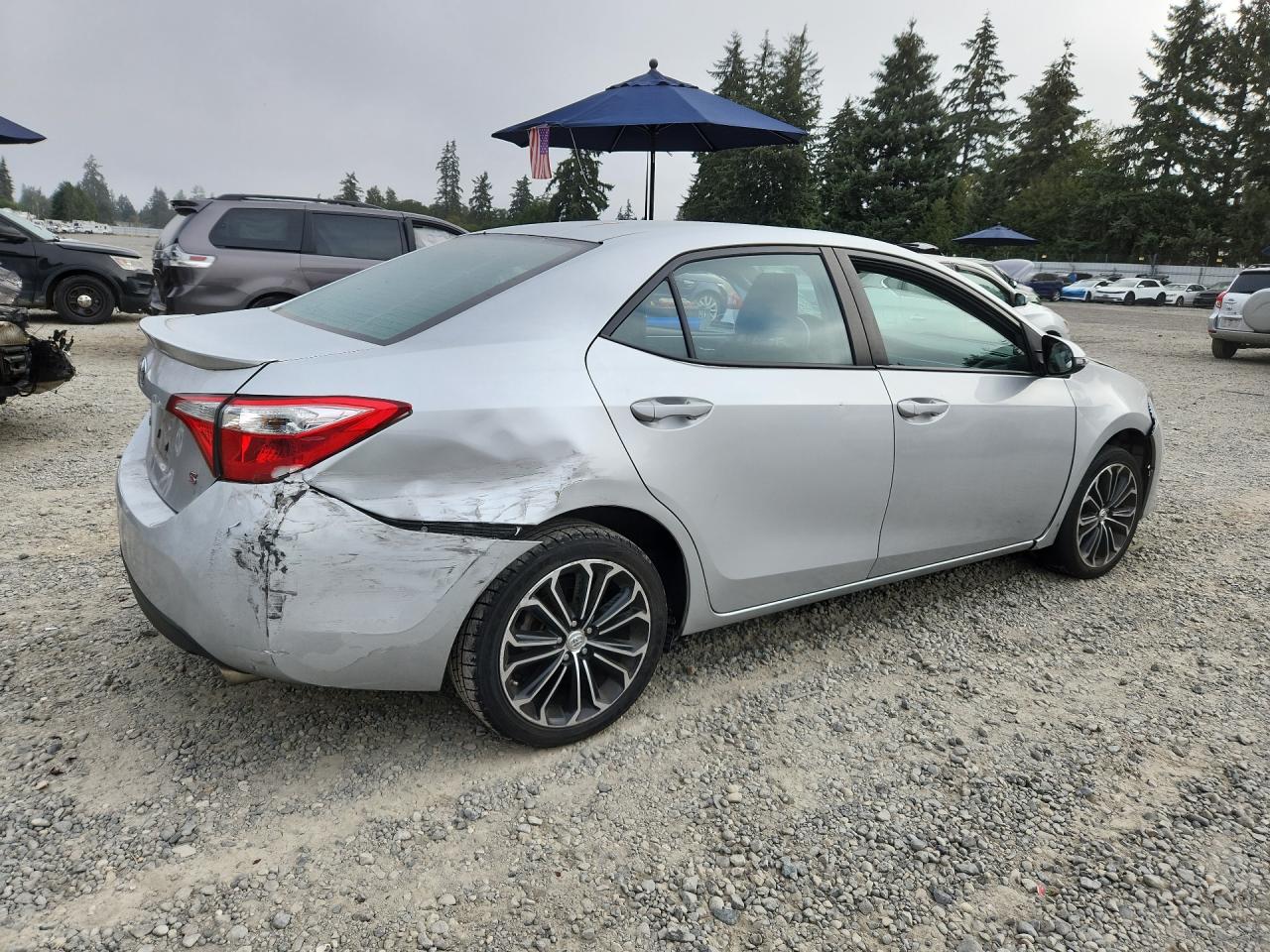 2015 Toyota Corolla S Plus Silver vin: 2T1BURHE5FC476860