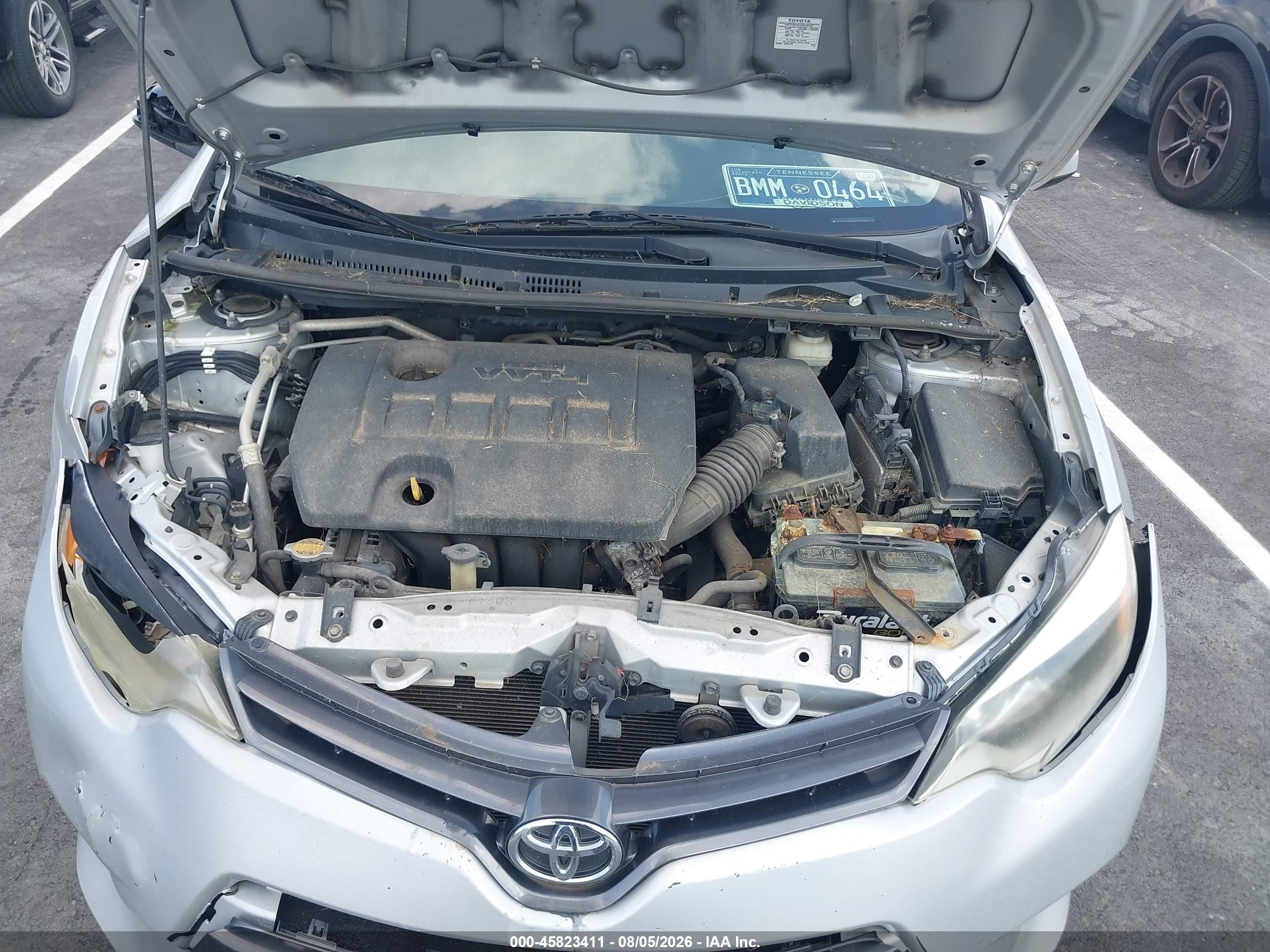 2015 Toyota Corolla Le Серебряный vin: 2T1BURHE5FC480956