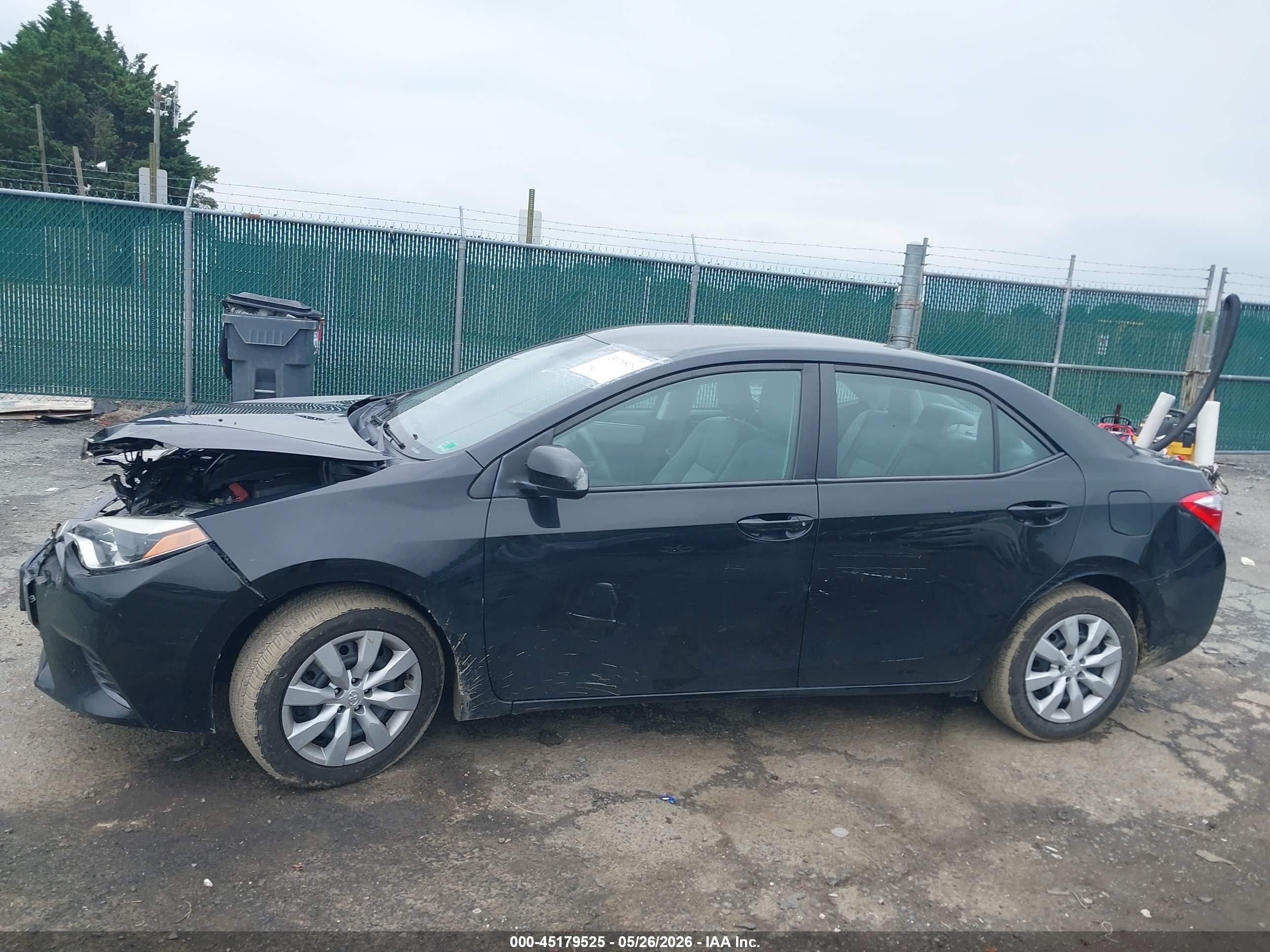 2016 Toyota Corolla Le Black vin: 2T1BURHE5GC486421