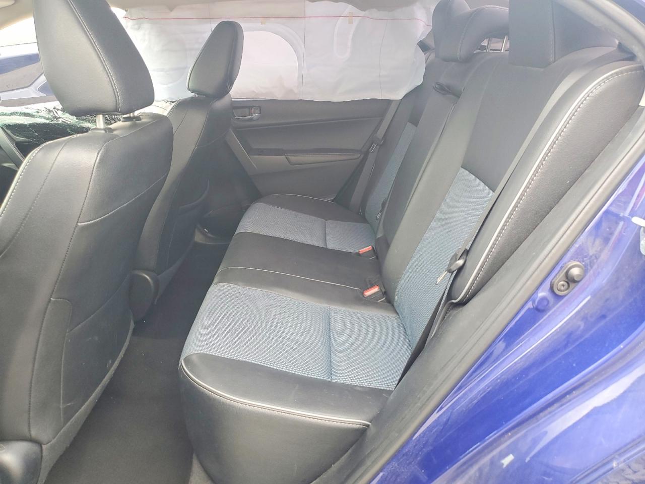 2016 Toyota Corolla Blue vin: 2T1BURHE5GC556922