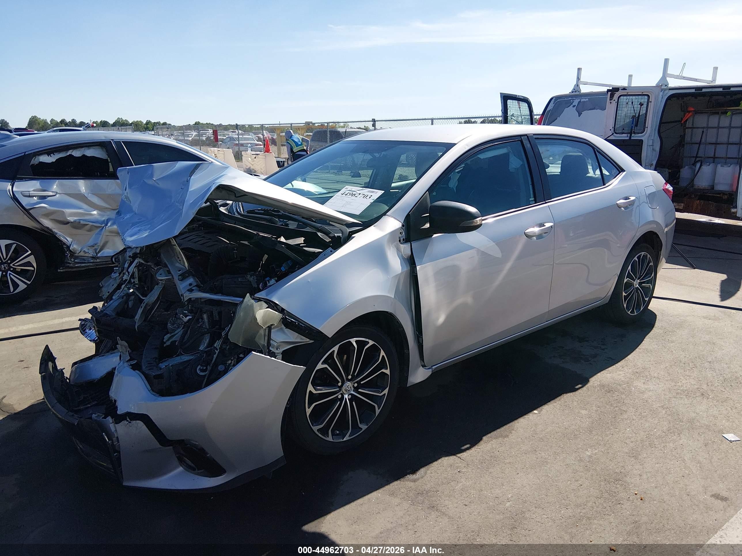 2016 Toyota Corolla S Plus Silver vin: 2T1BURHE5GC607402