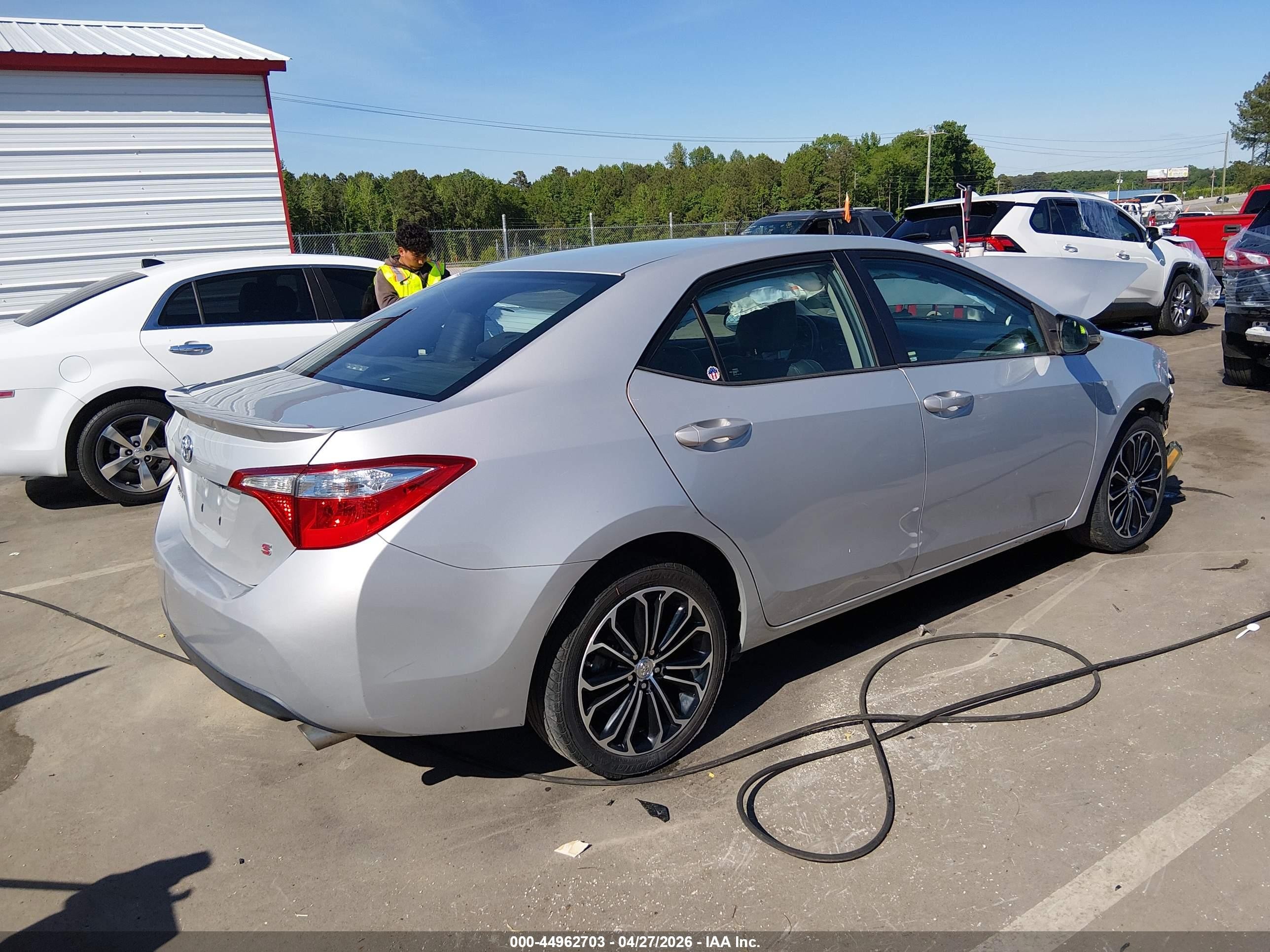 2016 Toyota Corolla S Plus Silver vin: 2T1BURHE5GC607402