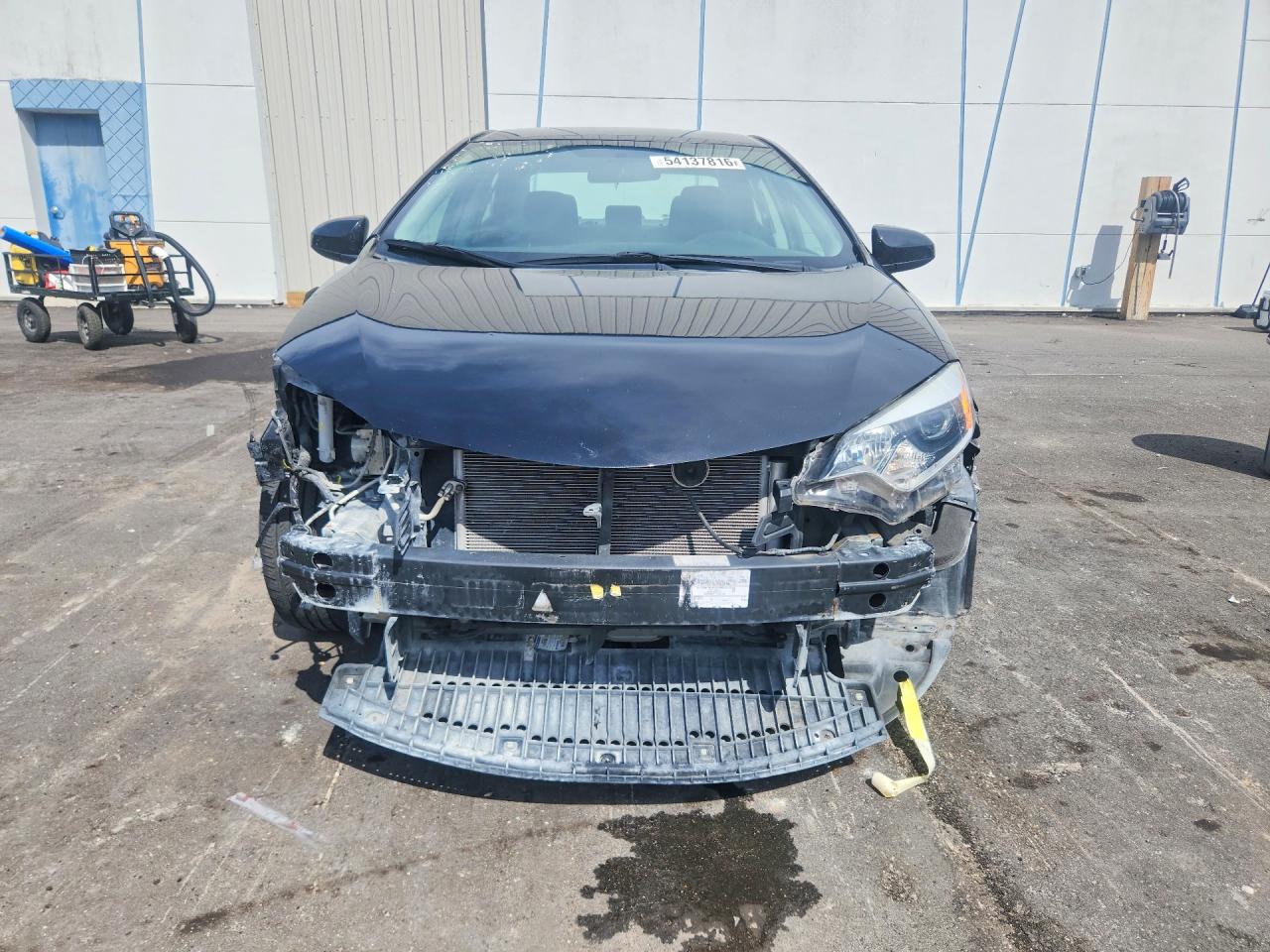 2016 Toyota Corolla Le Black vin: 2T1BURHE5GC689129