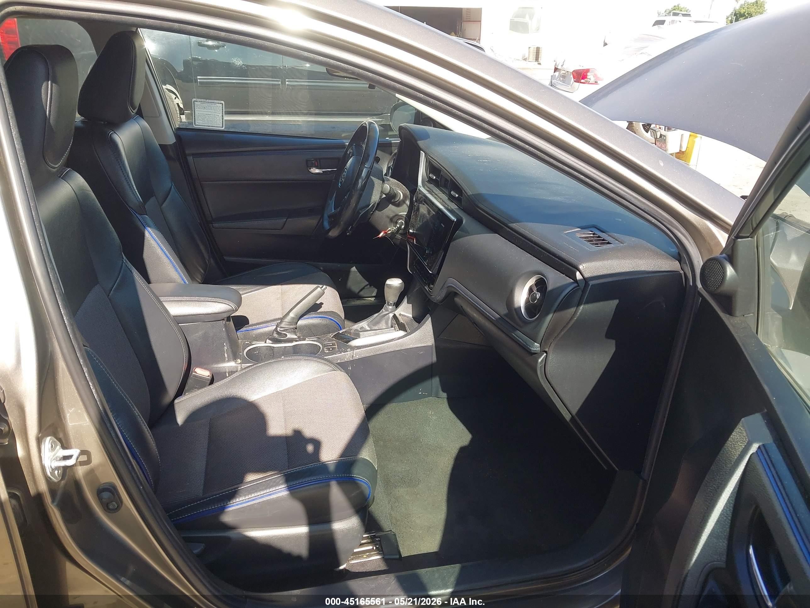 2017 Toyota Corolla Se Gray vin: 2T1BURHE5HC775901