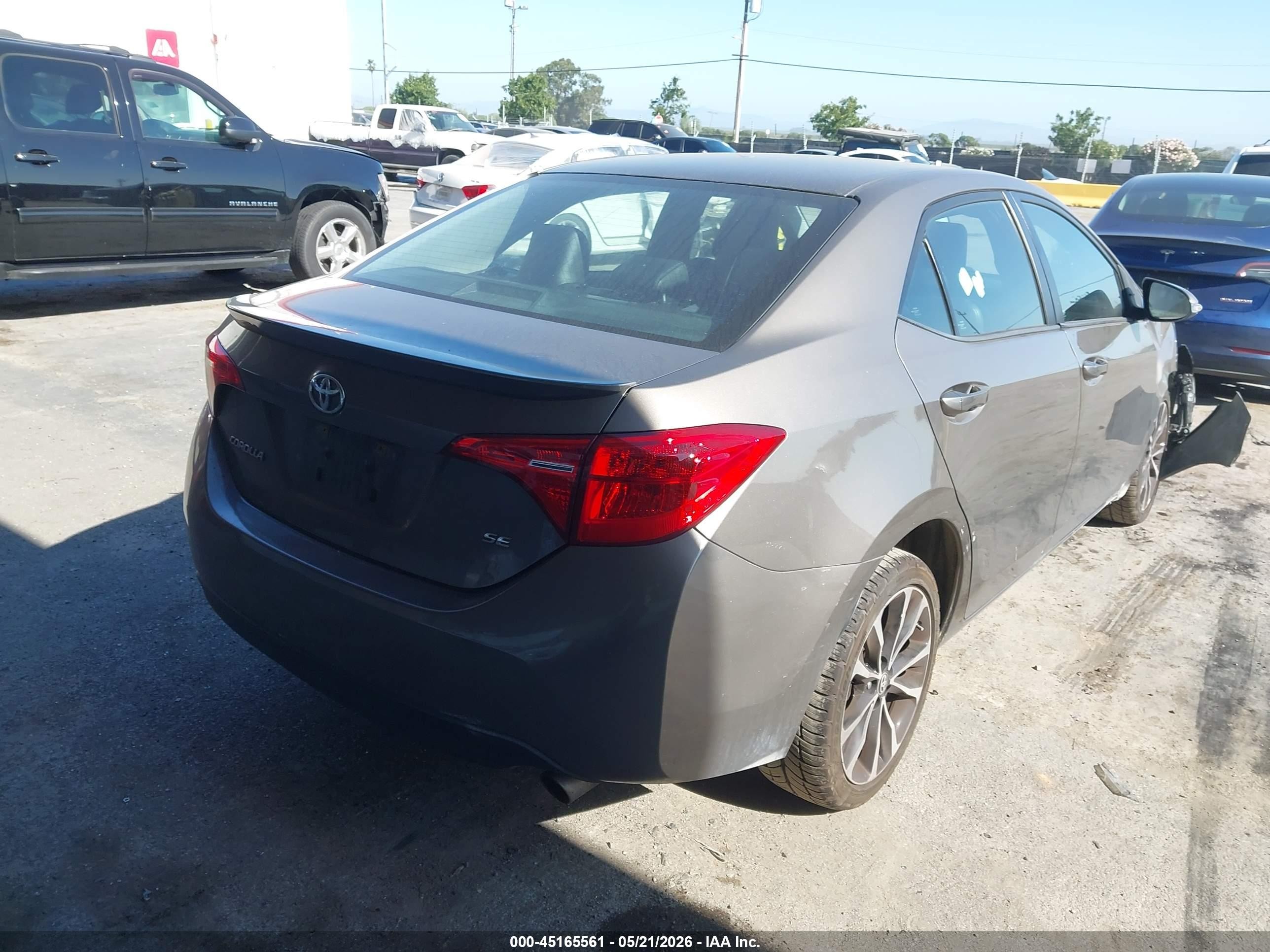 2017 Toyota Corolla Se Gray vin: 2T1BURHE5HC775901