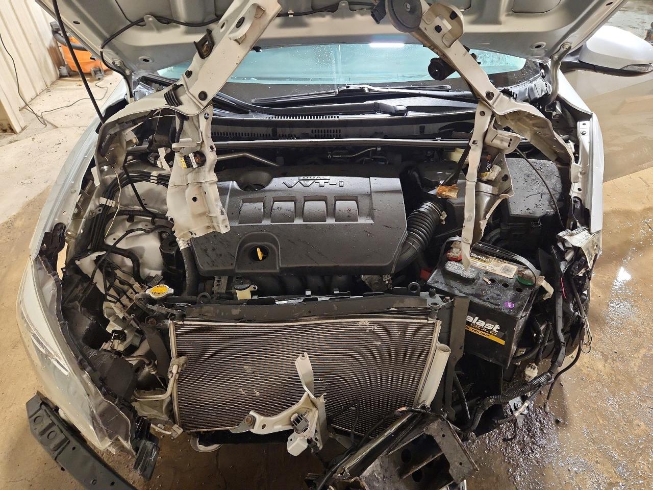 2017 Toyota Corolla Se Серебряный vin: 2T1BURHE5HC791418