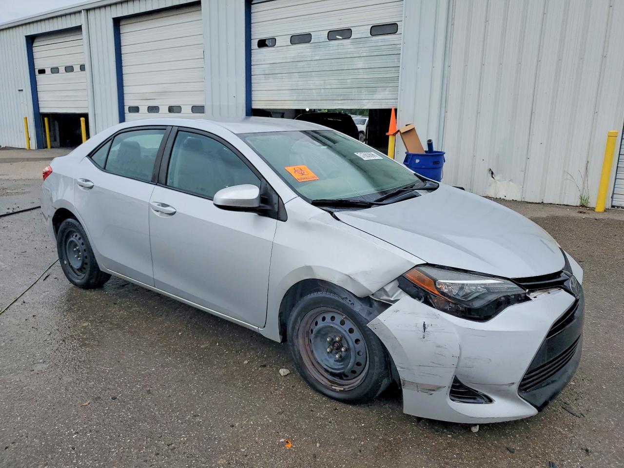 2017 Toyota Corolla Le Silver vin: 2T1BURHE5HC792567
