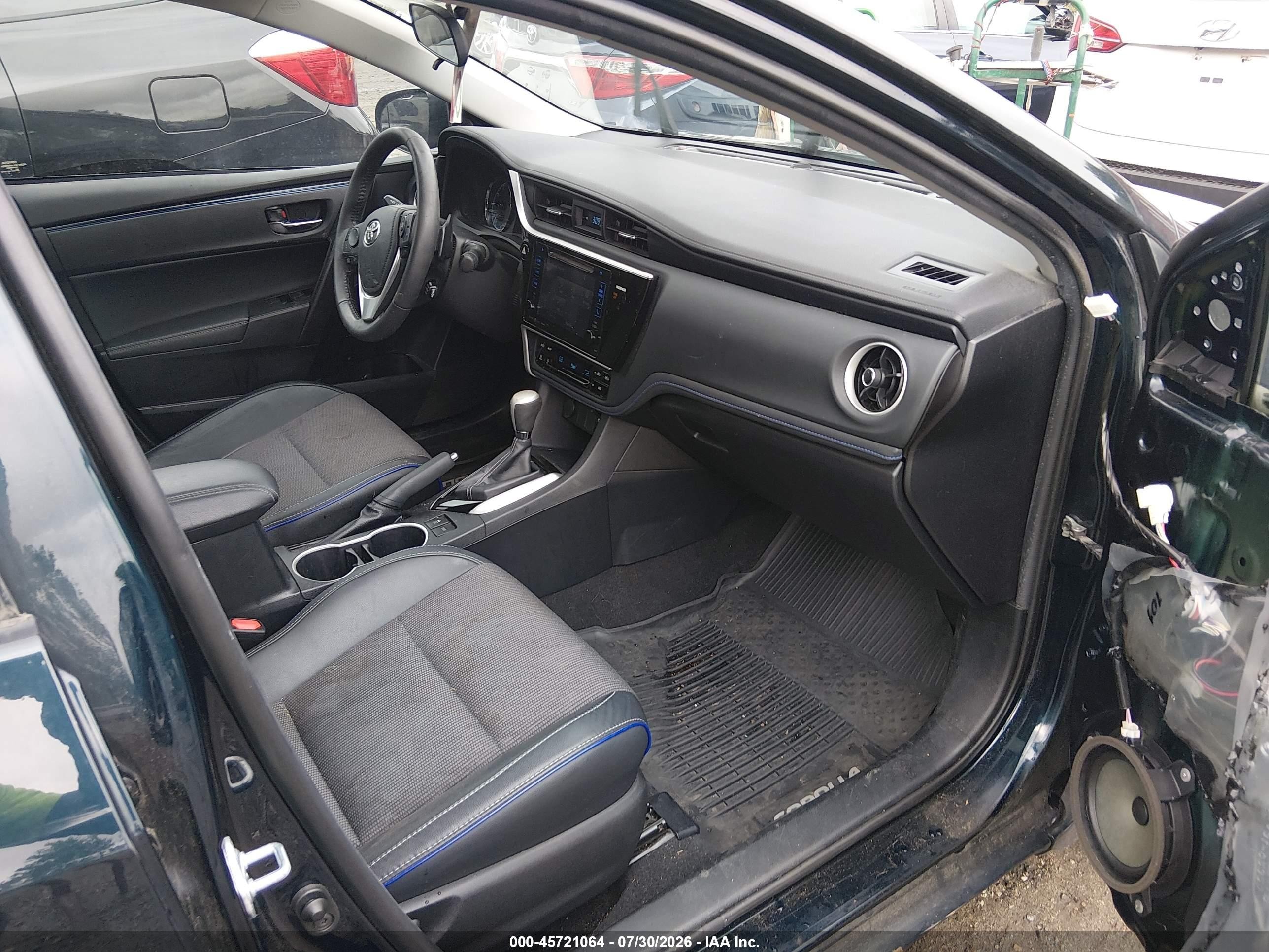 2017 Toyota Corolla Se Blue vin: 2T1BURHE5HC807245