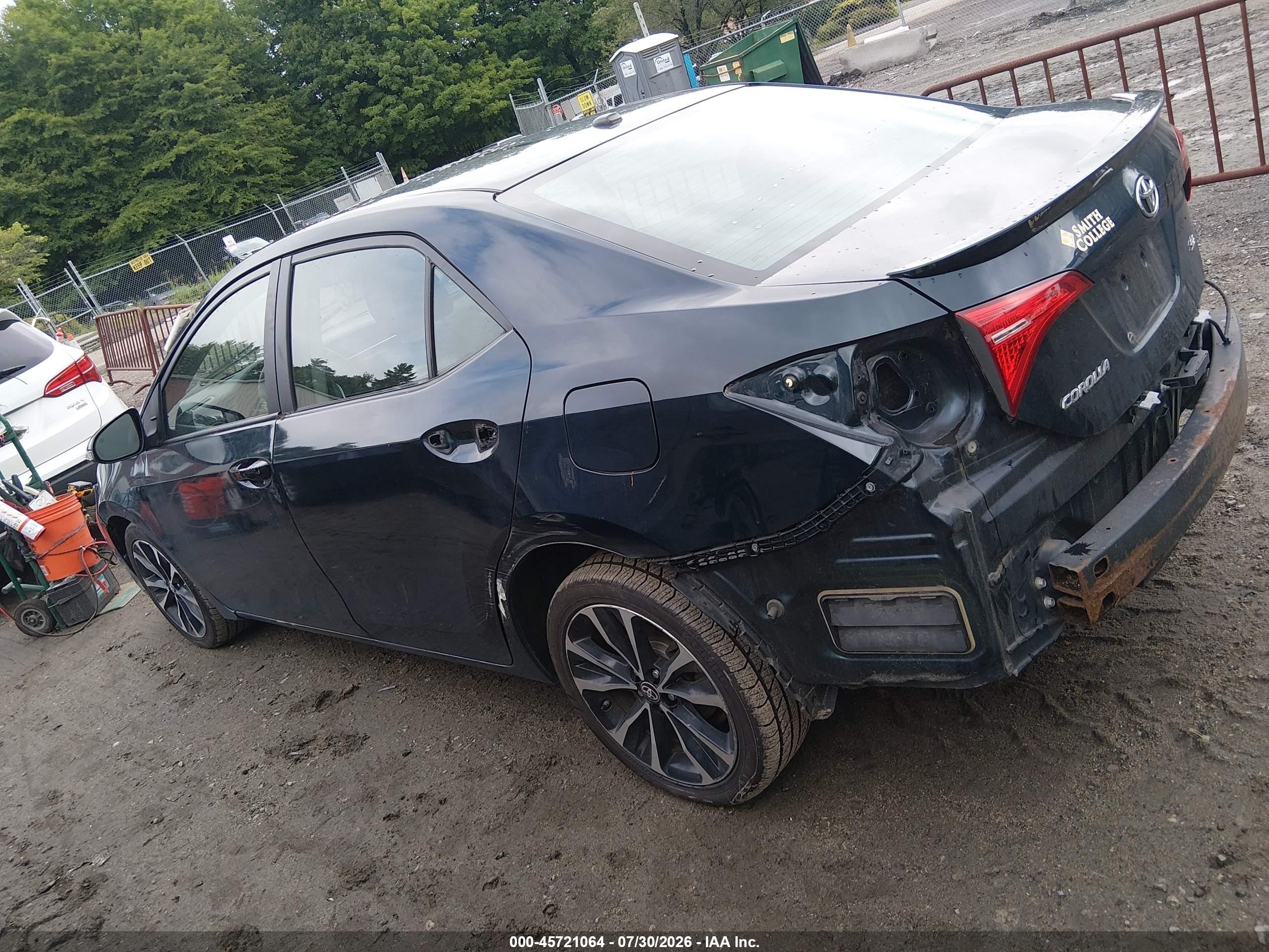 2017 Toyota Corolla Se Blue vin: 2T1BURHE5HC807245