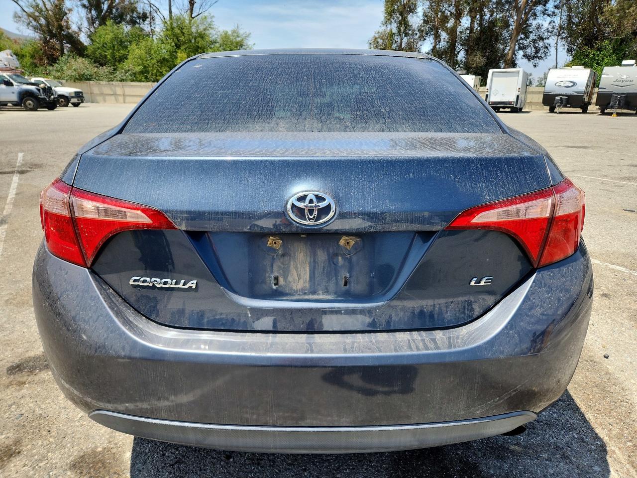 2017 Toyota Corolla Le Blue vin: 2T1BURHE5HC854145