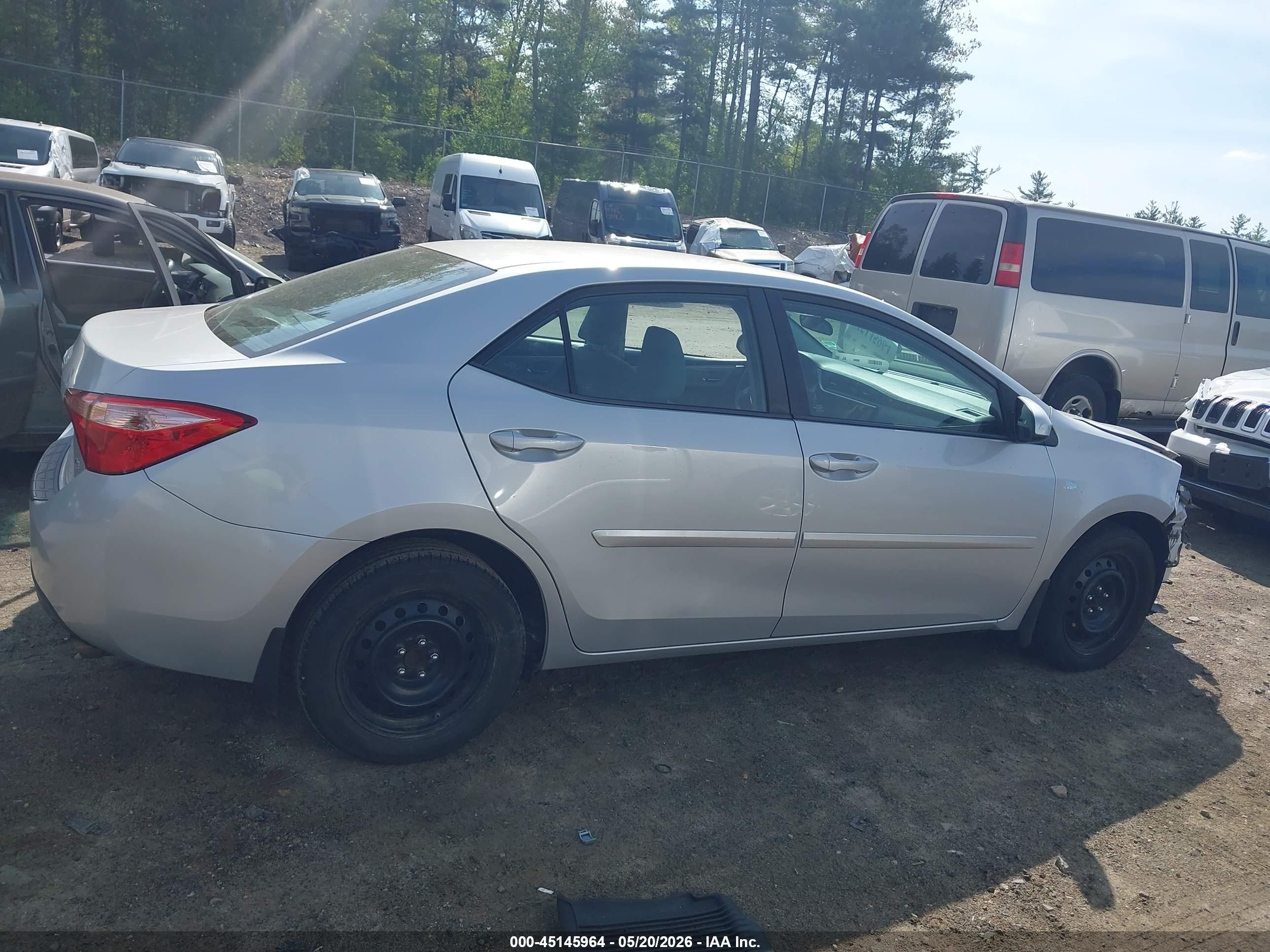 2017 Toyota Corolla Le Silver vin: 2T1BURHE5HC959350