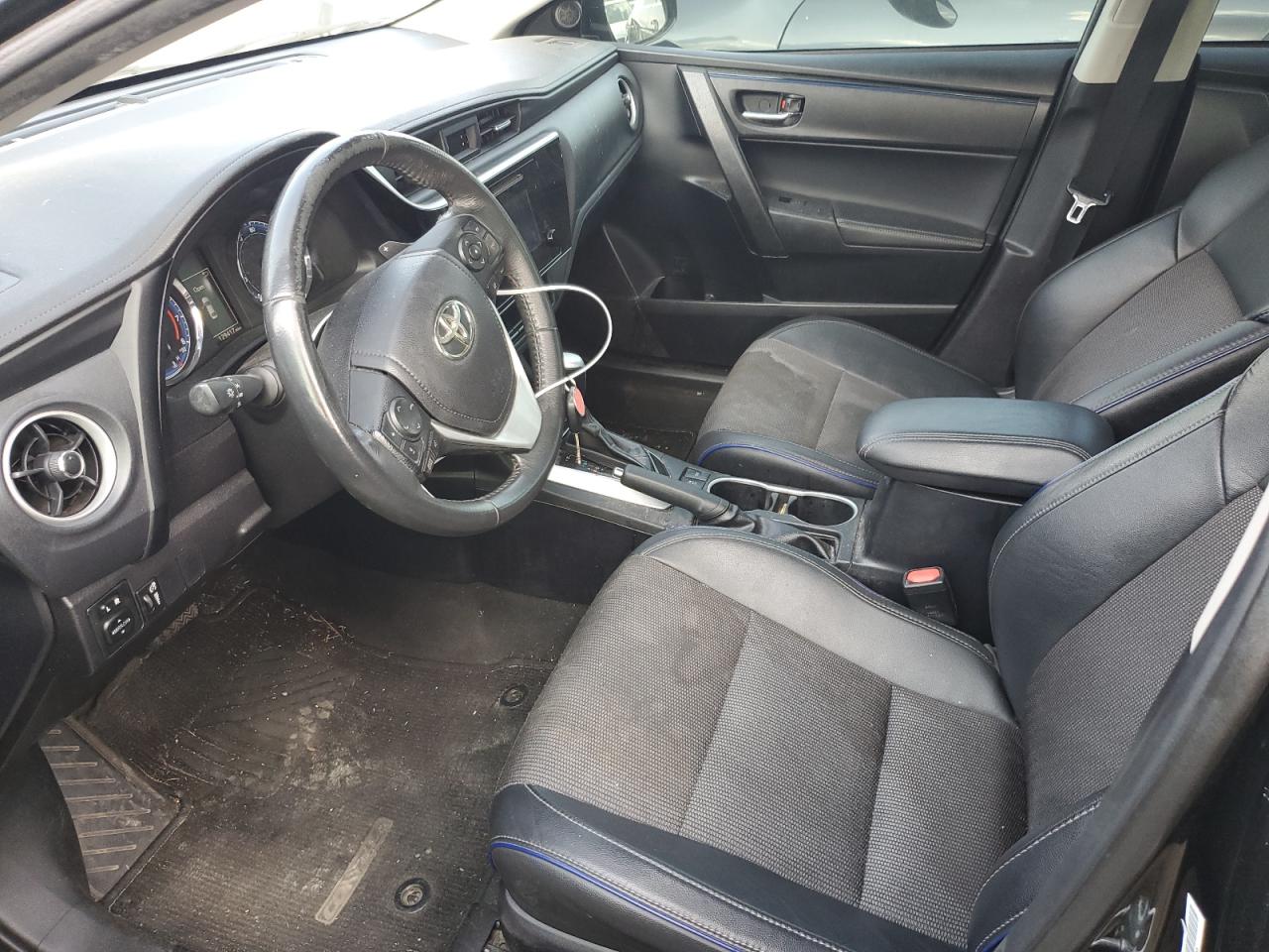 2018 Toyota Corolla L Black vin: 2T1BURHE5JC080727