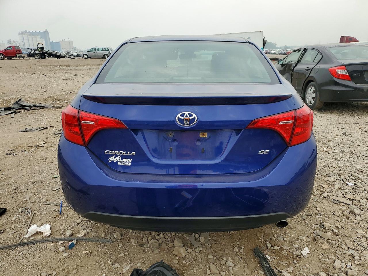 2019 Toyota Corolla Se Синий vin: 2T1BURHE5KC147716