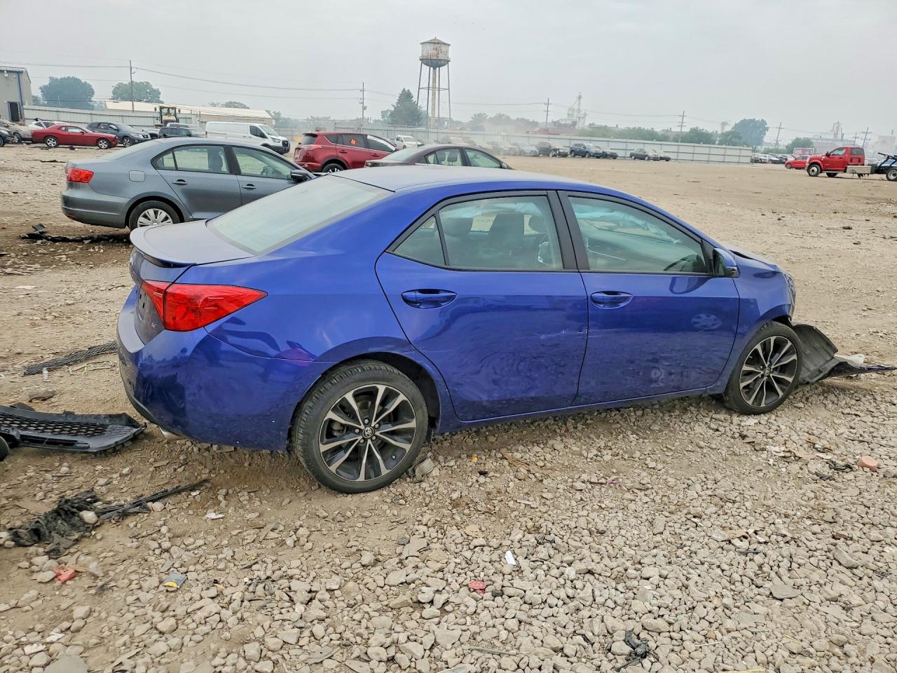 2019 Toyota Corolla Se Синий vin: 2T1BURHE5KC147716