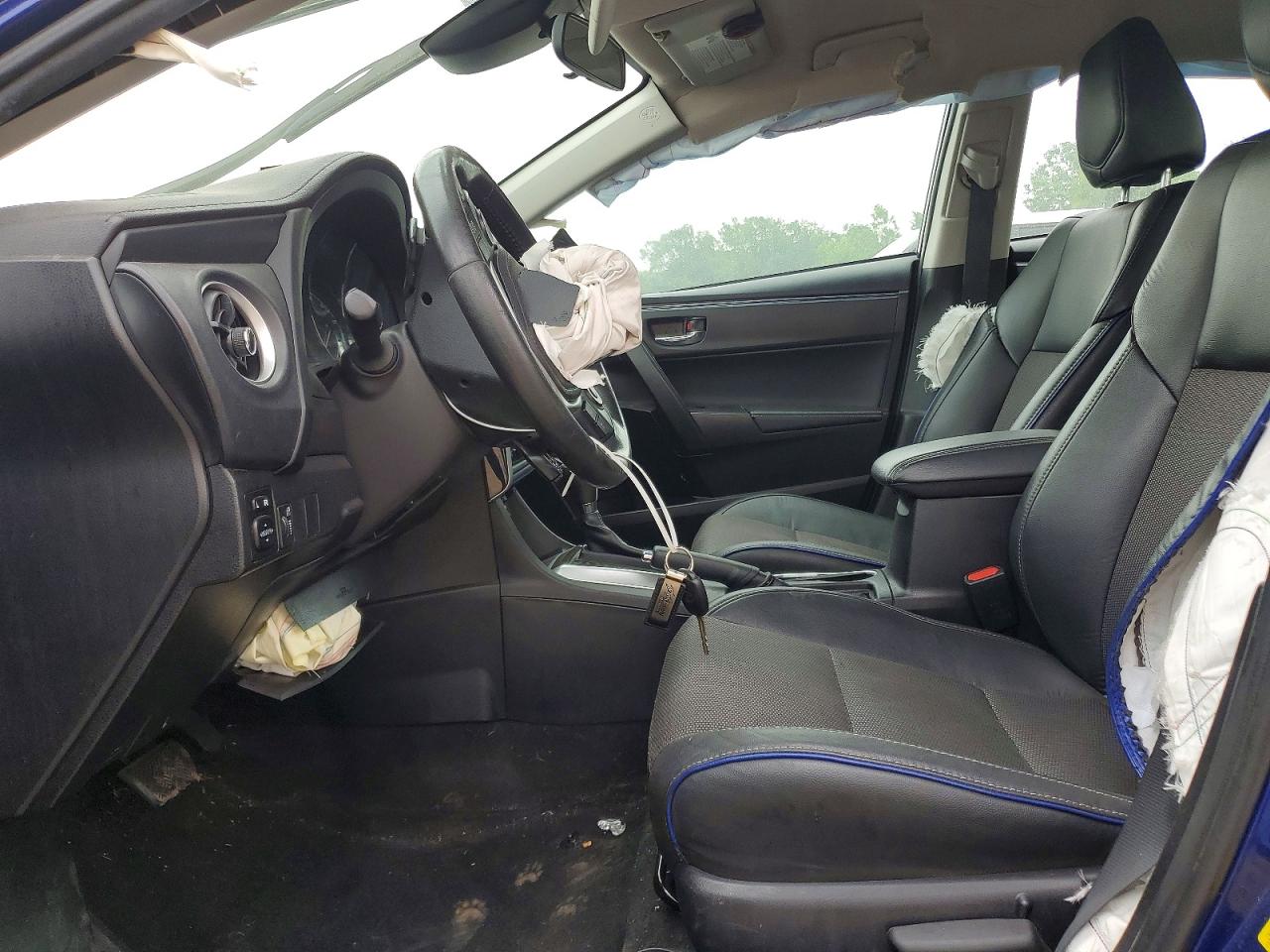 2019 Toyota Corolla Se Синий vin: 2T1BURHE5KC147716