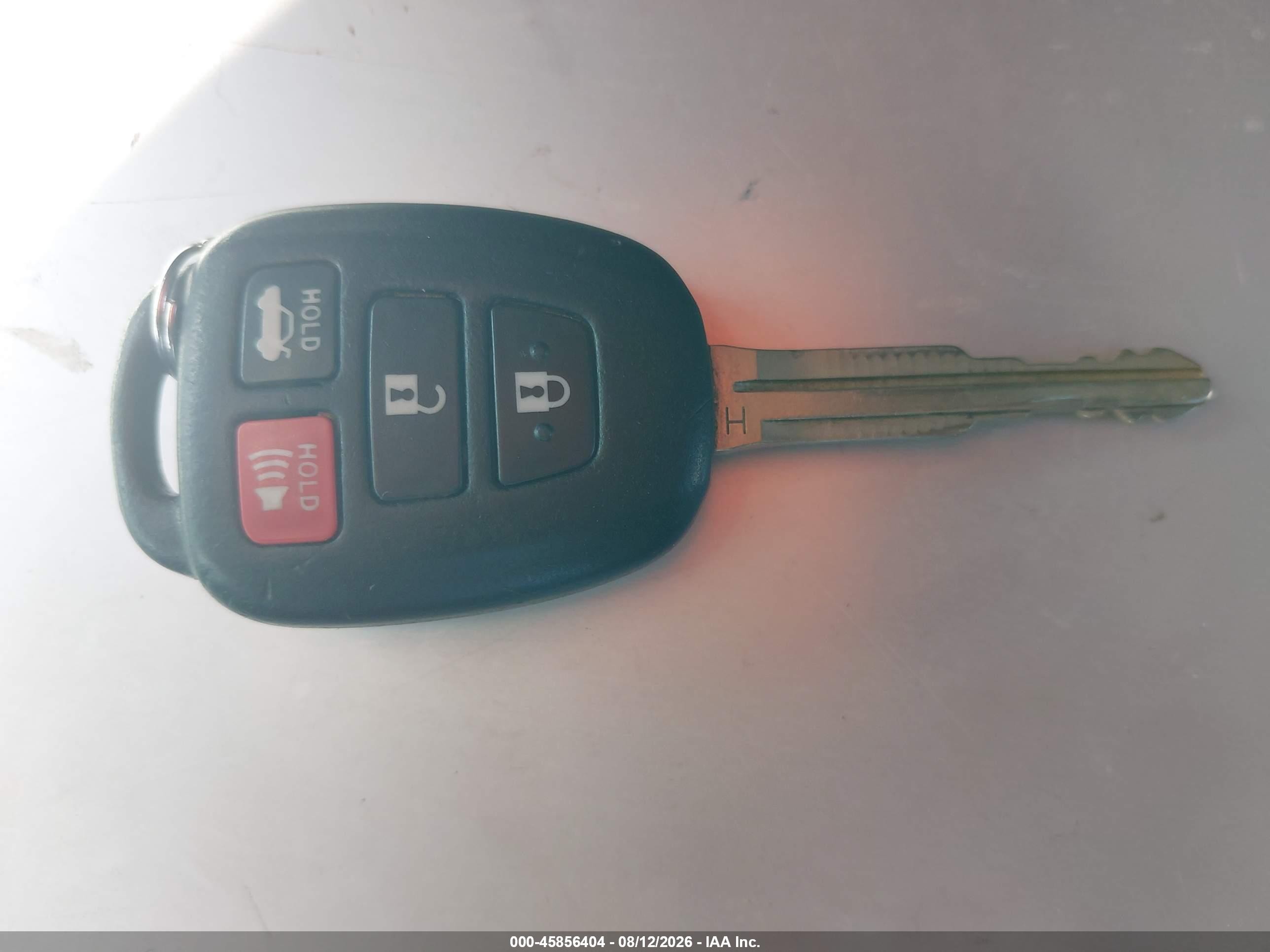 2014 Toyota Corolla S Plus Blue vin: 2T1BURHE6EC009834
