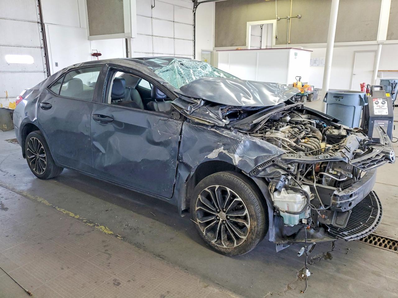 2014 Toyota Corolla S Plus Blue vin: 2T1BURHE6EC016797