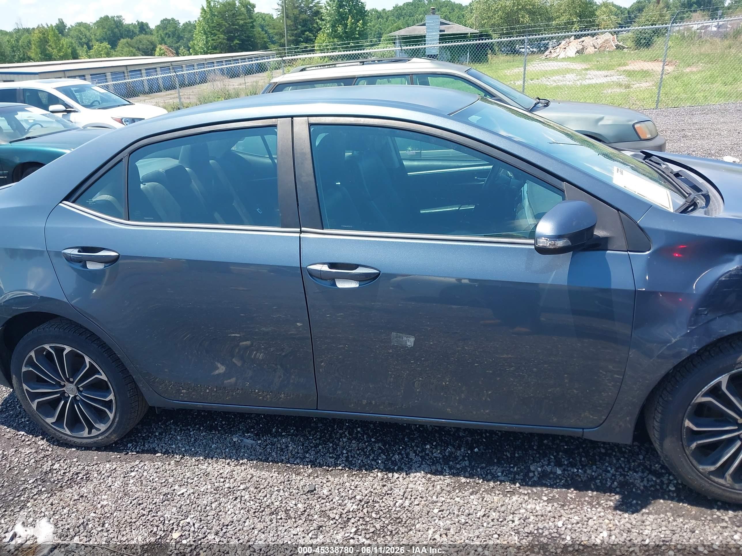 2014 Toyota Corolla S Plus Blue vin: 2T1BURHE6EC038752
