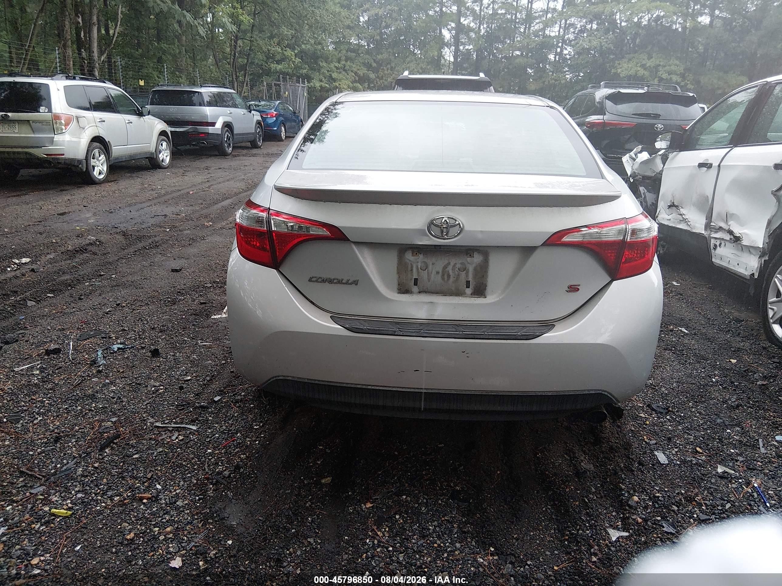 2014 Toyota Corolla S Plus Silver vin: 2T1BURHE6EC057897