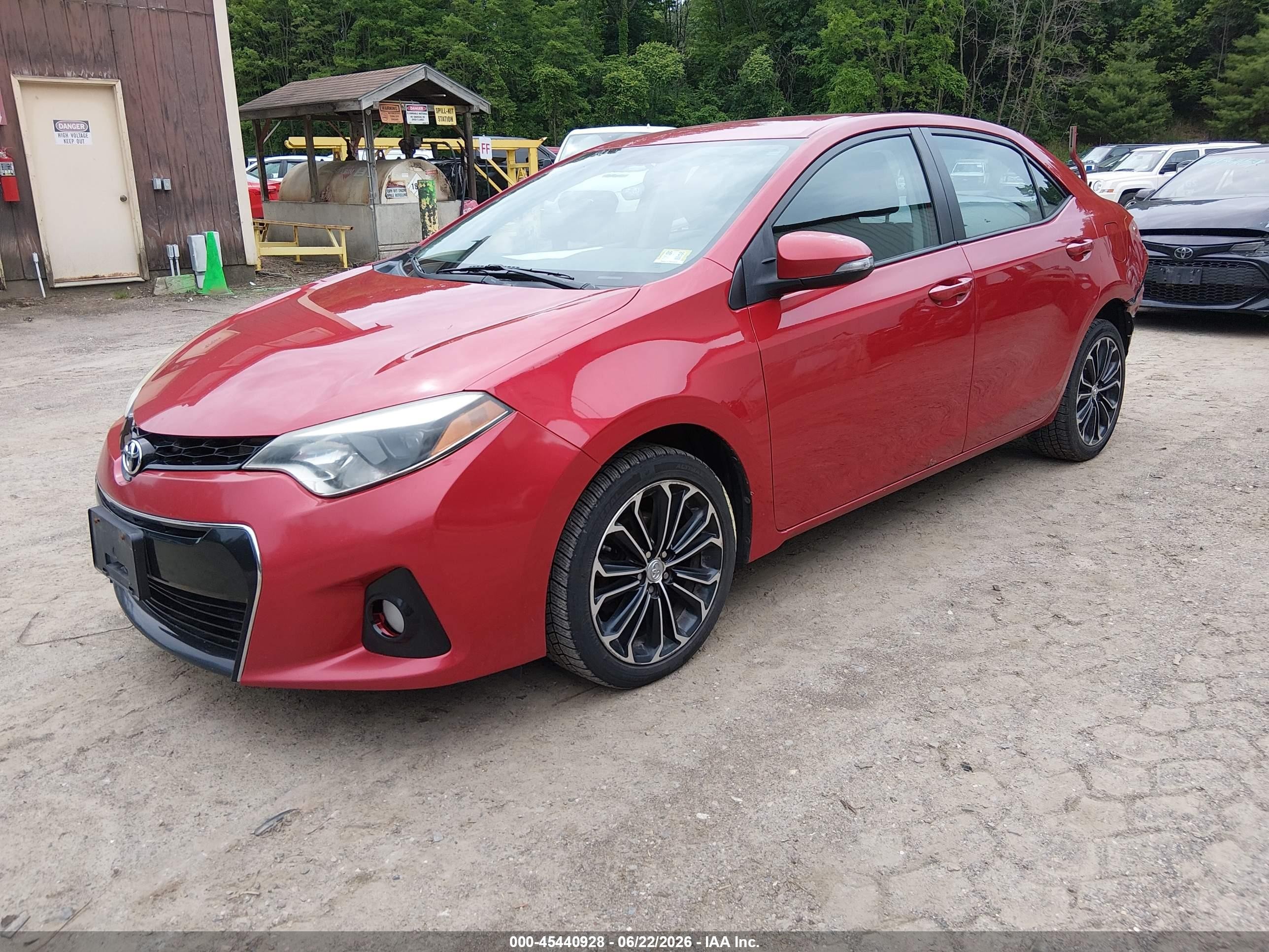 2014 Toyota Corolla S Plus Red vin: 2T1BURHE6EC060847
