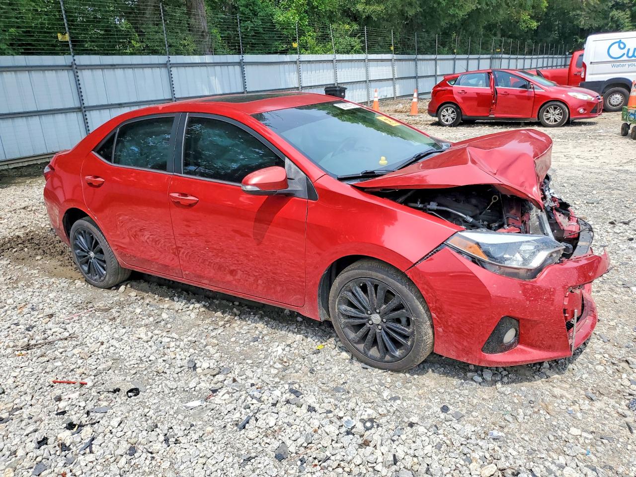2014 Toyota Corolla S Plus Red vin: 2T1BURHE6EC063182