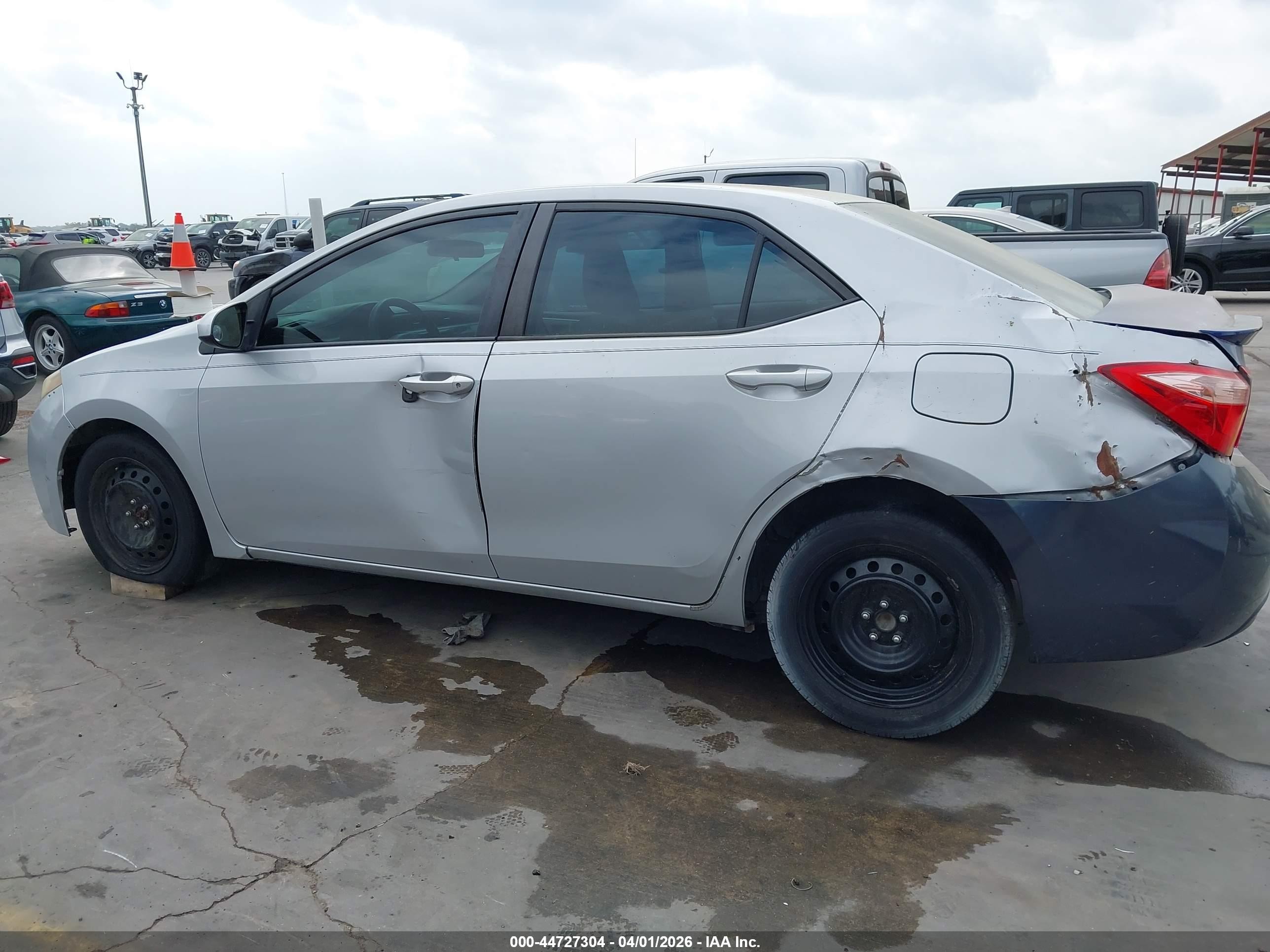 2014 Toyota Corolla Le Silver vin: 2T1BURHE6EC064817