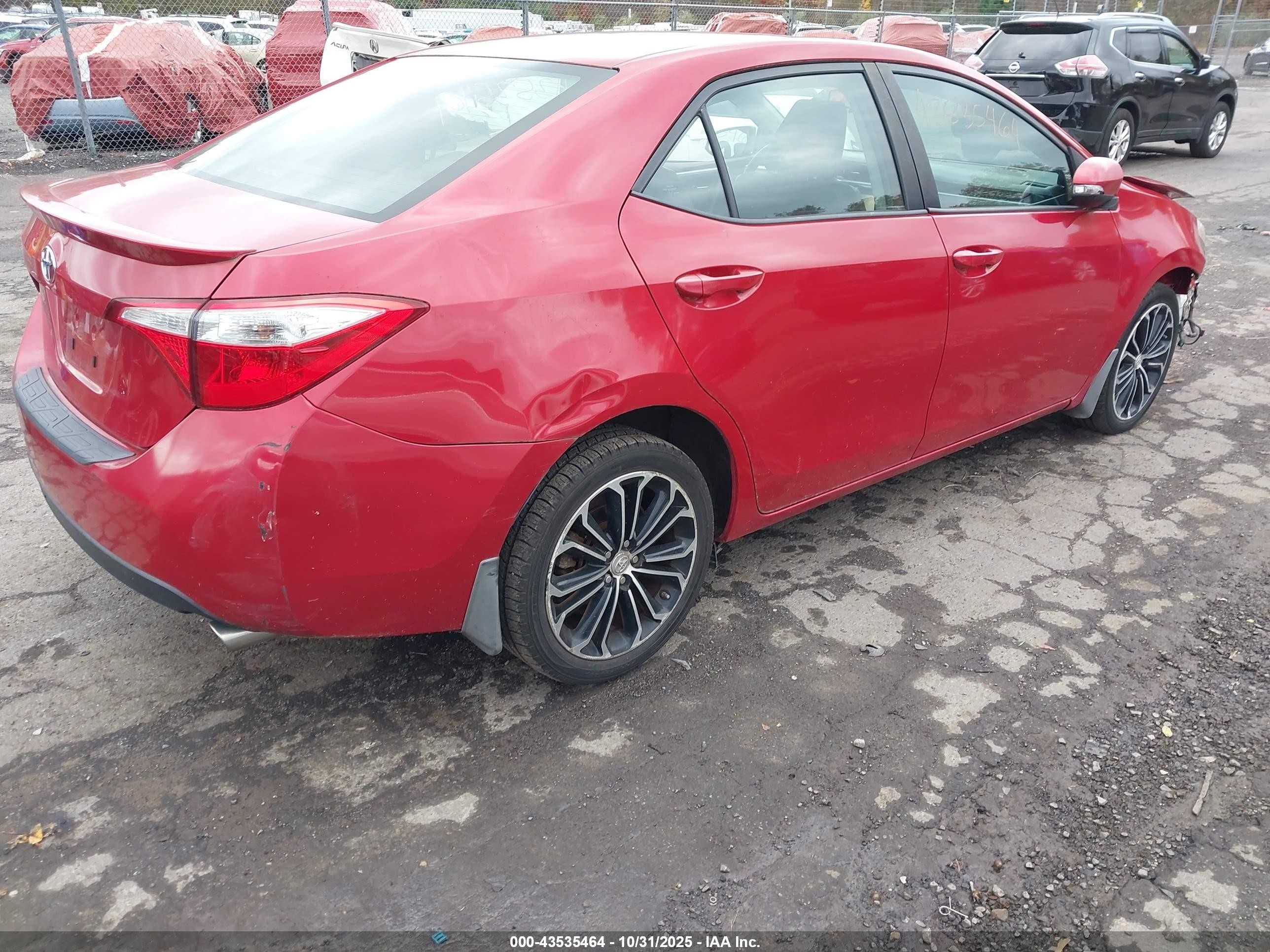2014 Toyota Corolla S Plus Red vin: 2T1BURHE6EC078491