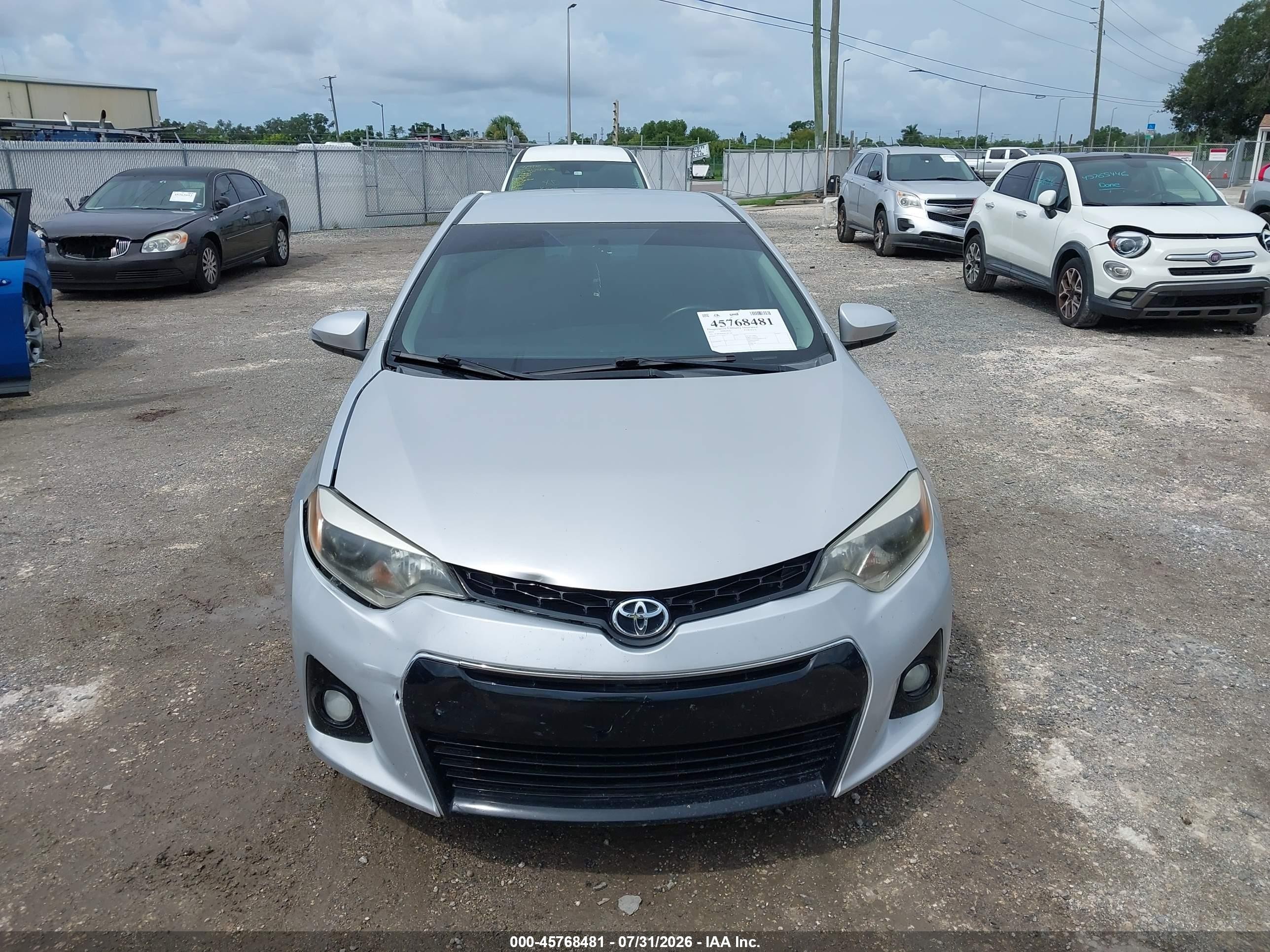 2014 Toyota Corolla S Plus Silver vin: 2T1BURHE6EC087109
