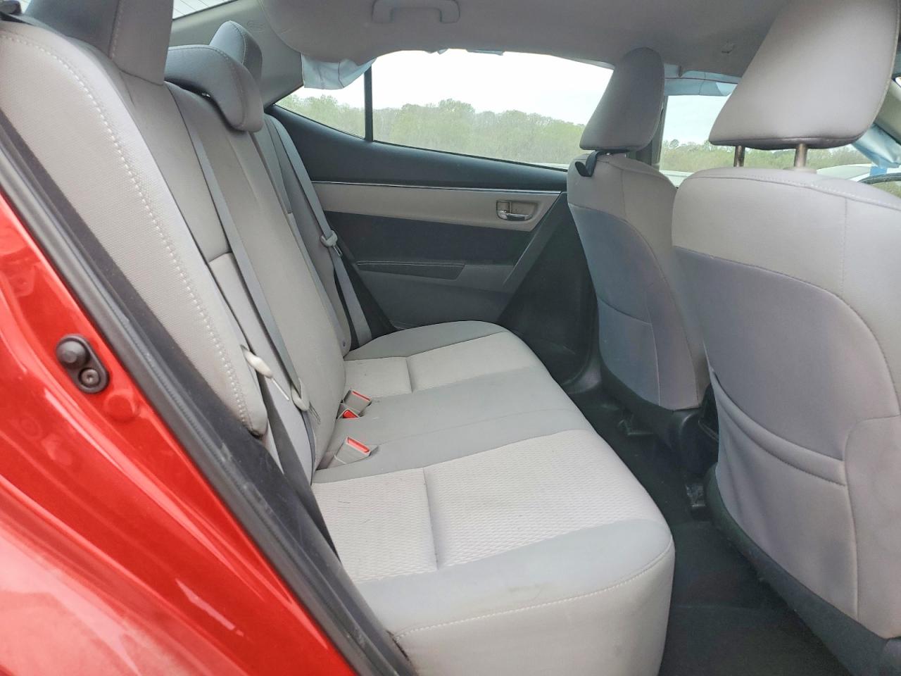 2014 Toyota Corolla Le Red vin: 2T1BURHE6EC102840