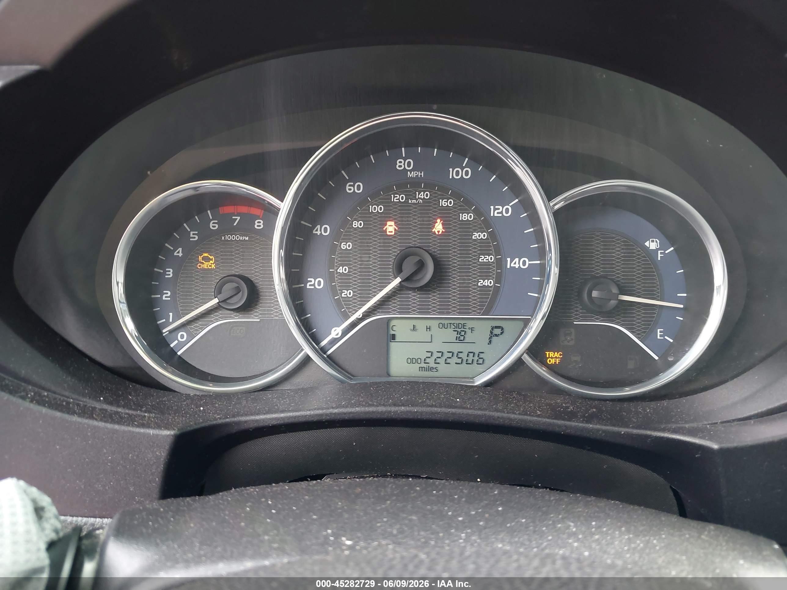 2014 Toyota Corolla Le Silver vin: 2T1BURHE6EC107519