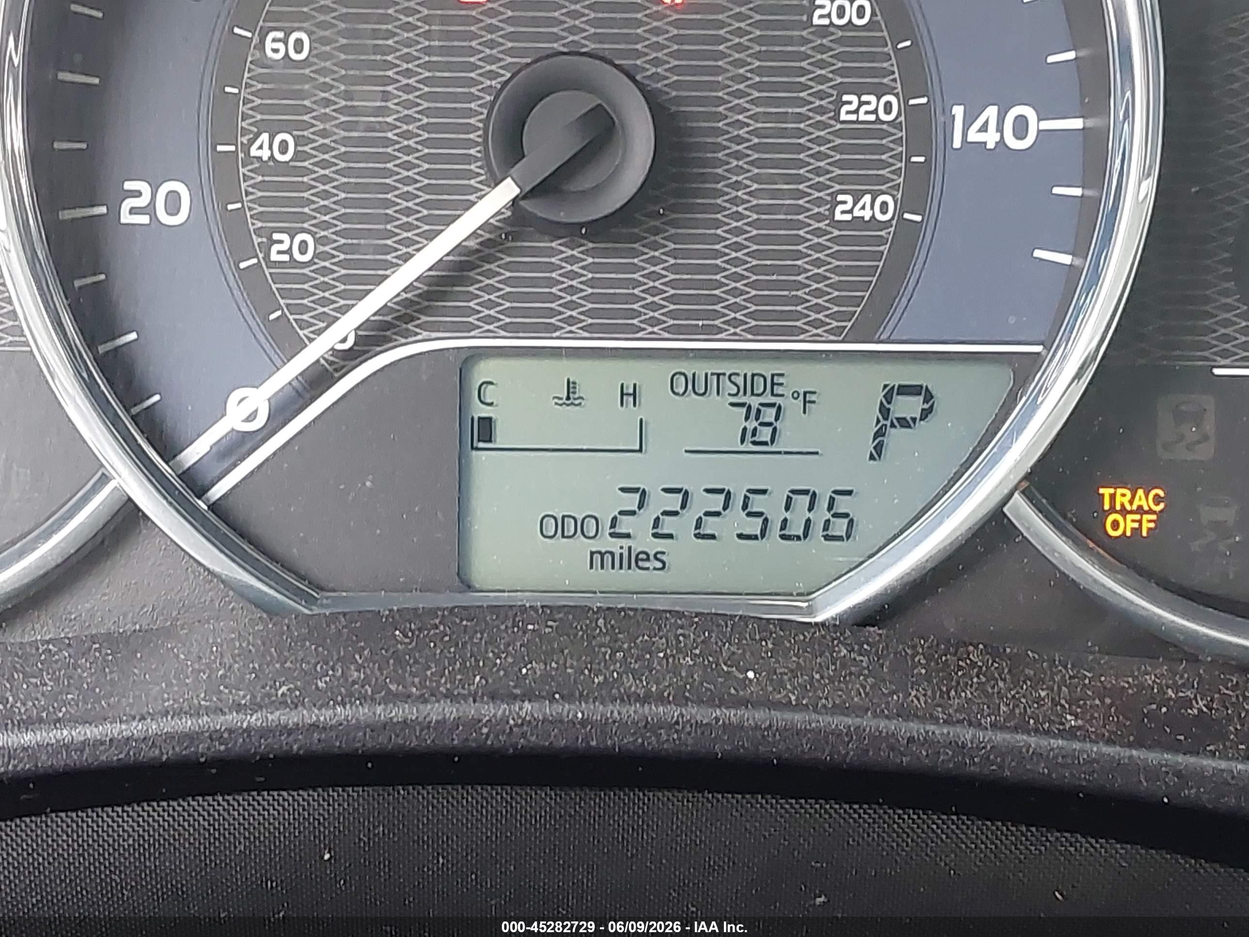2014 Toyota Corolla Le Silver vin: 2T1BURHE6EC107519