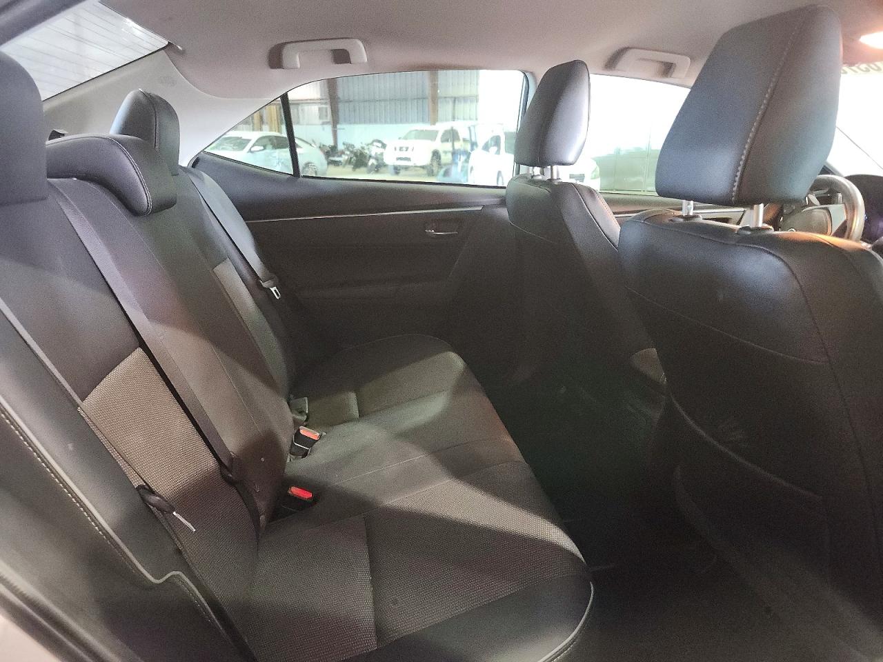 2014 Toyota Corolla S Plus Серебряный vin: 2T1BURHE6EC118696