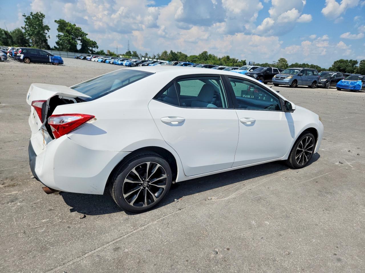 2014 Toyota Corolla Le White vin: 2T1BURHE6EC137992