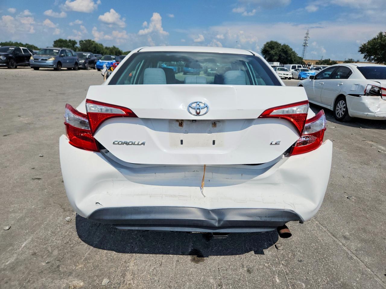 2014 Toyota Corolla Le White vin: 2T1BURHE6EC137992