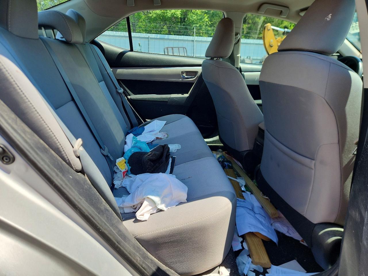 2014 Toyota Corolla Le Silver vin: 2T1BURHE6EC140021