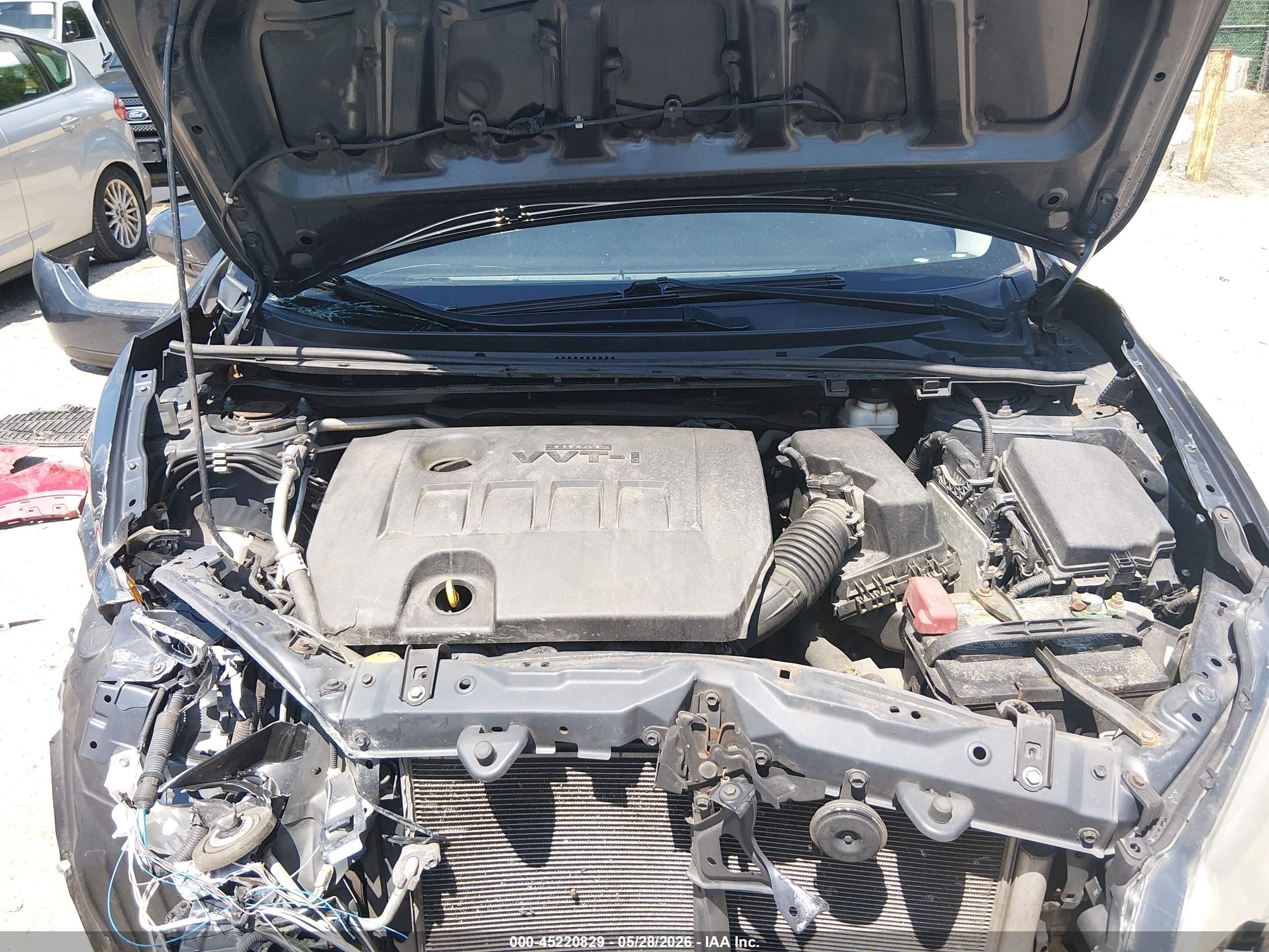 2014 Toyota Corolla Le Gray vin: 2T1BURHE6EC147728