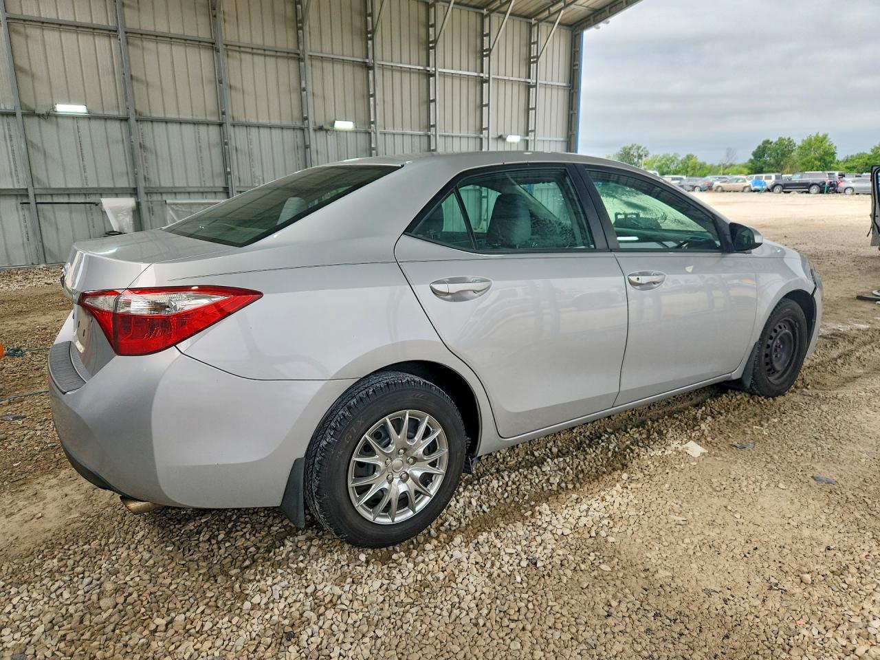 2014 Toyota Corolla L Серебряный vin: 2T1BURHE6EC149558