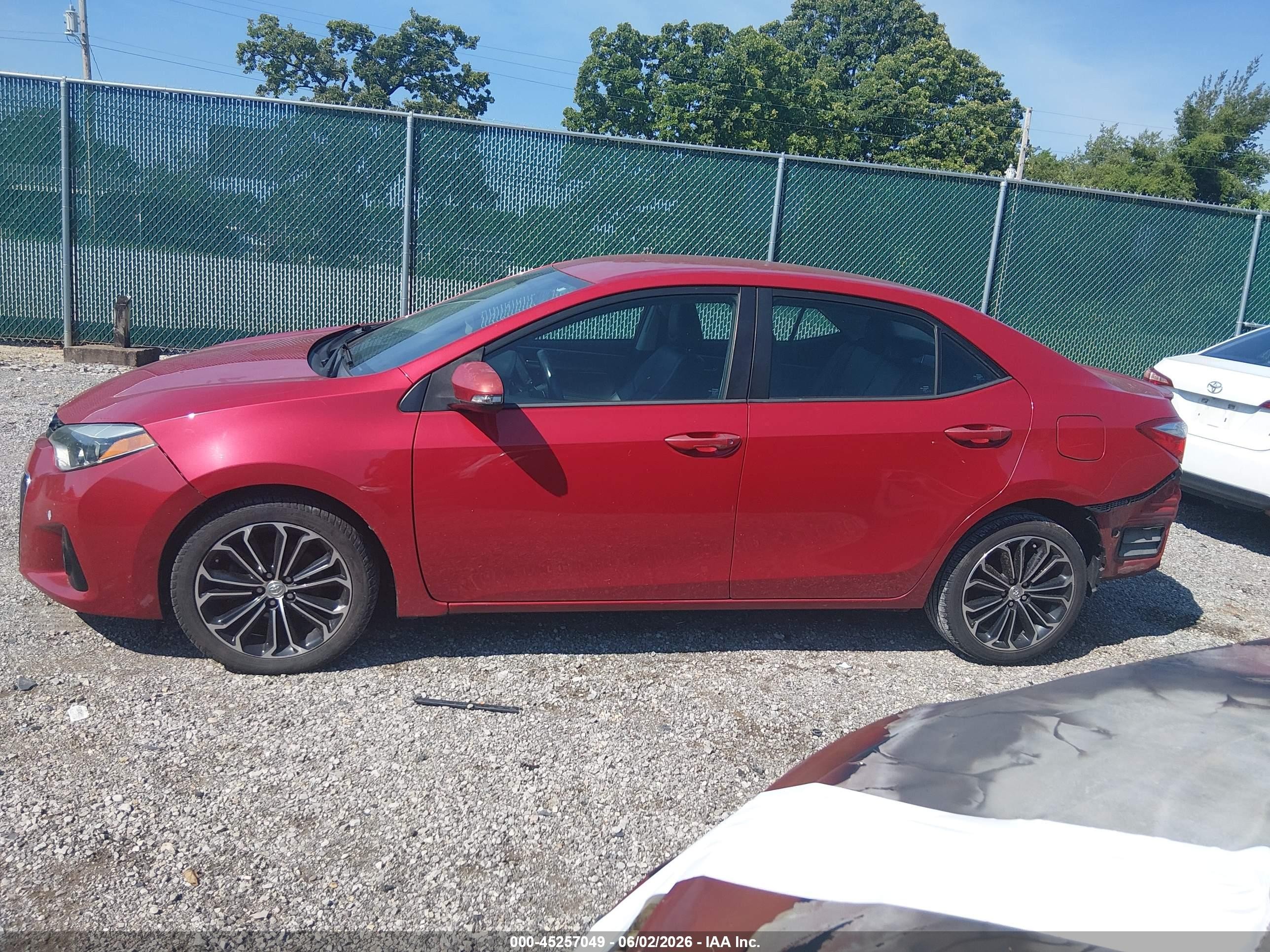 2014 Toyota Corolla S Plus Red vin: 2T1BURHE6EC170216