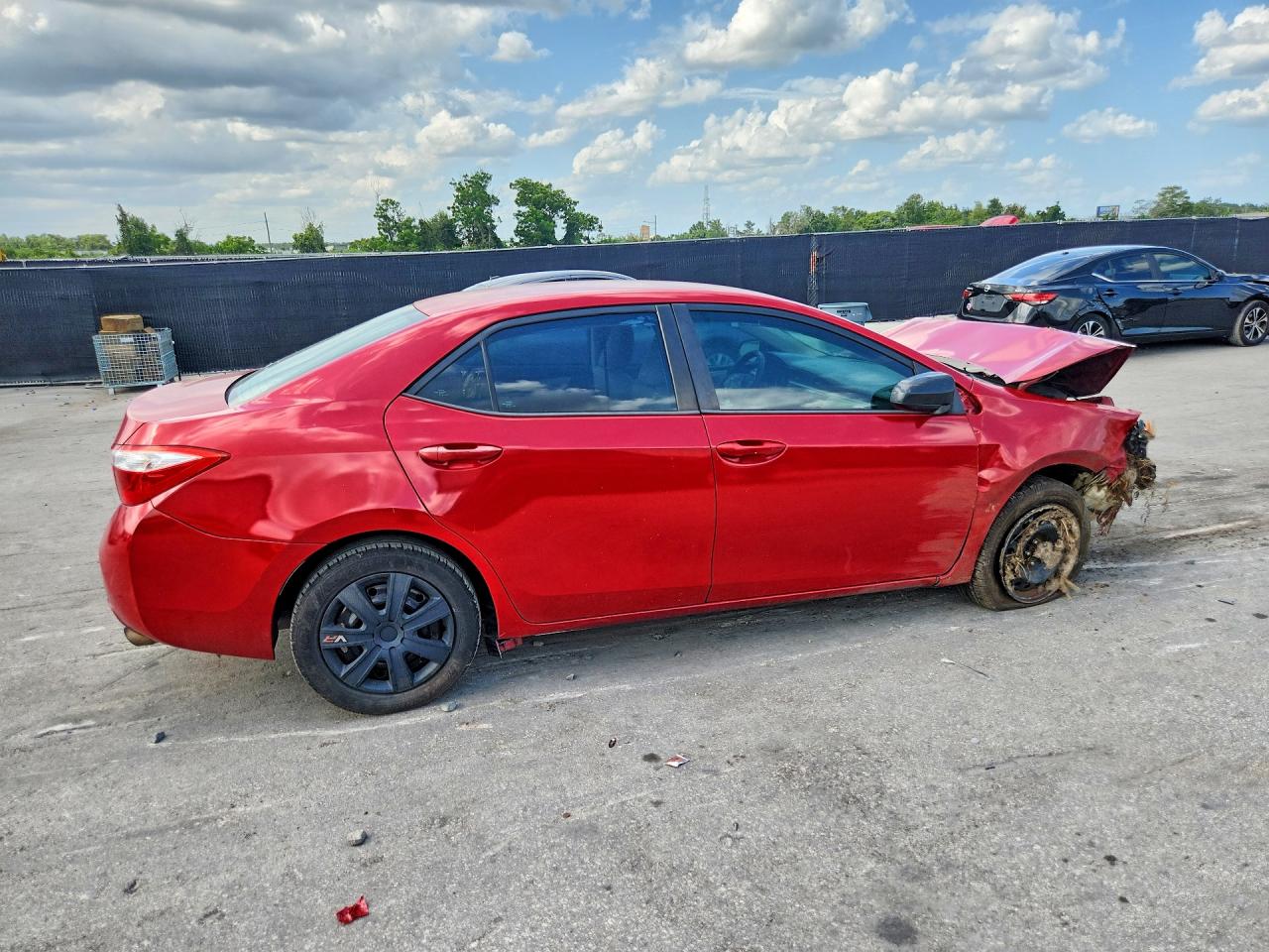2014 Toyota Corolla Le Red vin: 2T1BURHE6EC173424