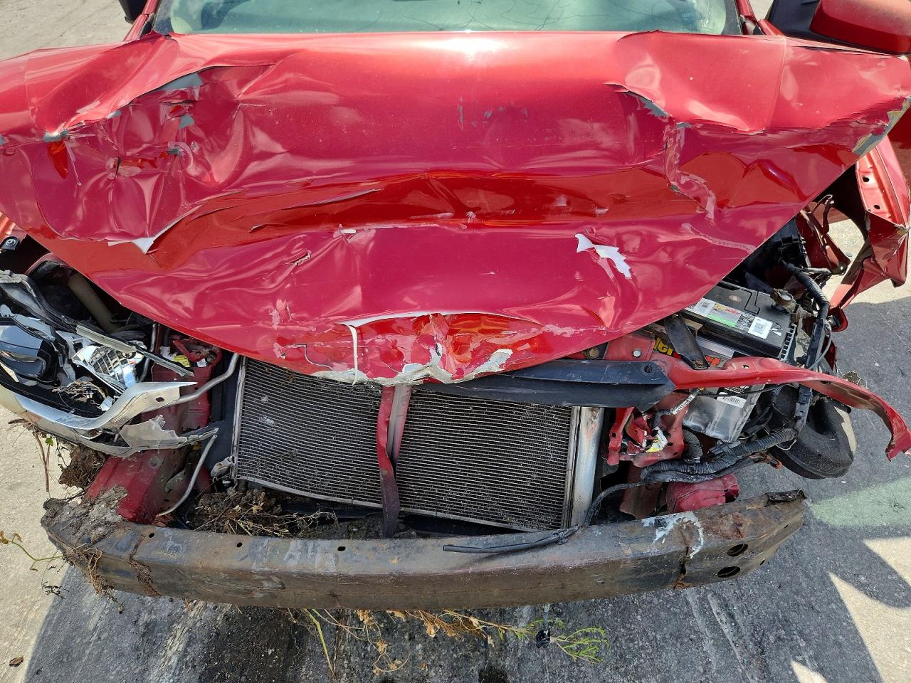 2014 Toyota Corolla Le Red vin: 2T1BURHE6EC173424