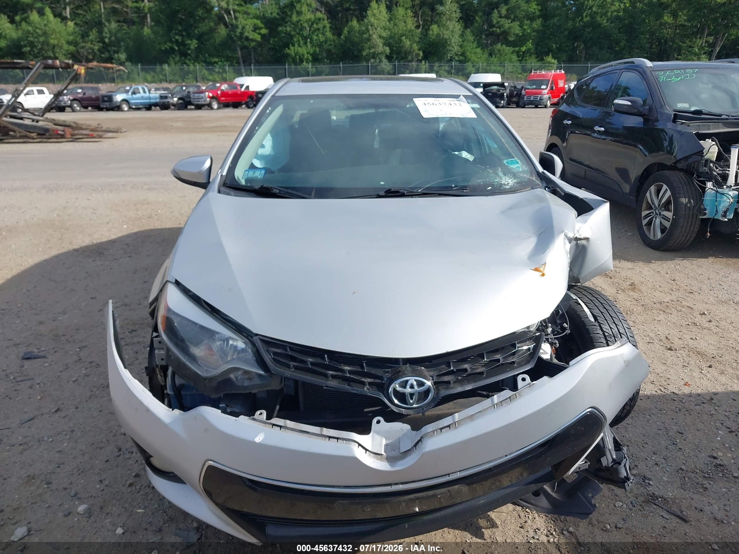 2014 Toyota Corolla S Plus Silver vin: 2T1BURHE6EC202551