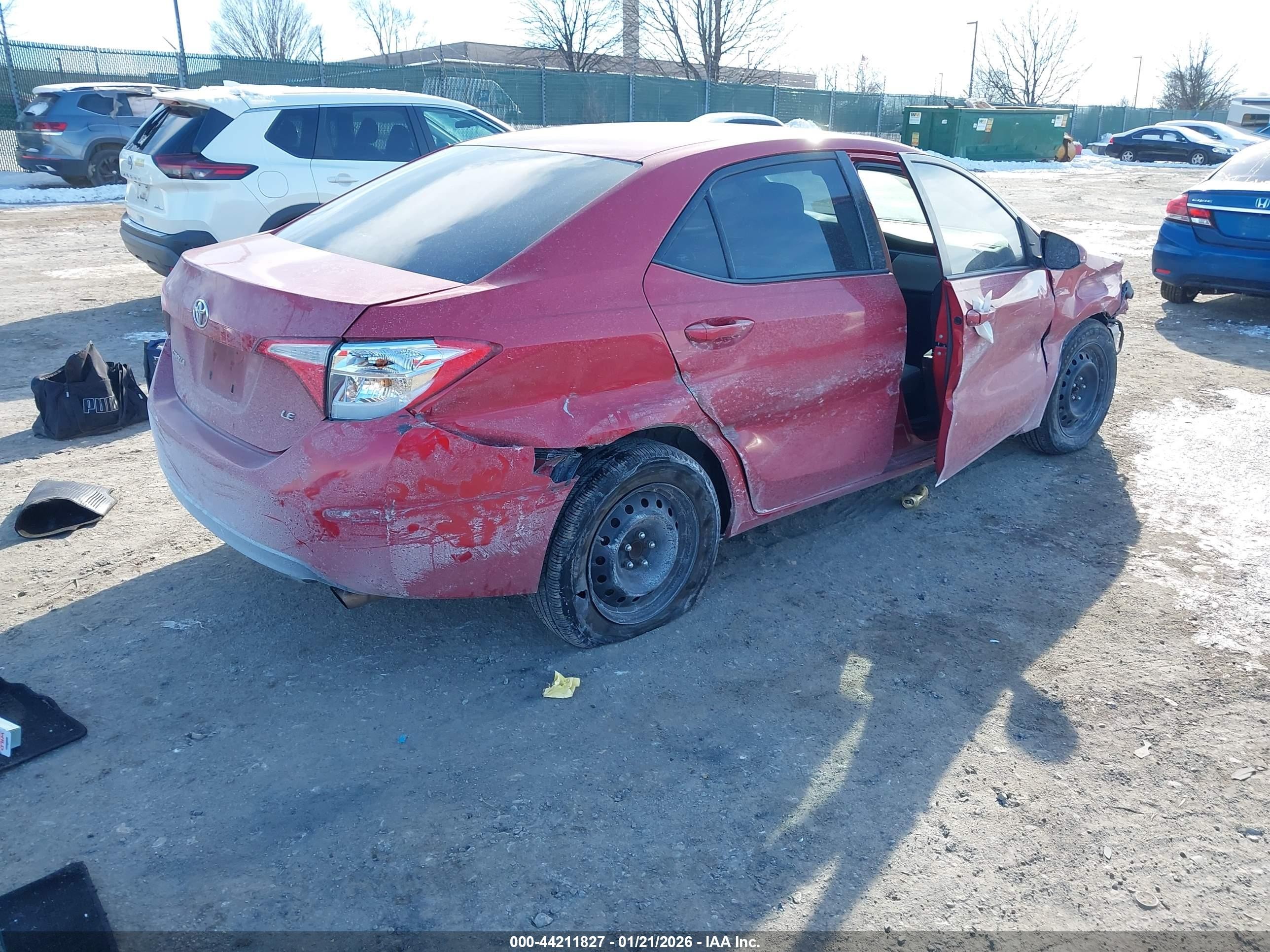2014 Toyota Corolla Le Red vin: 2T1BURHE6EC211010
