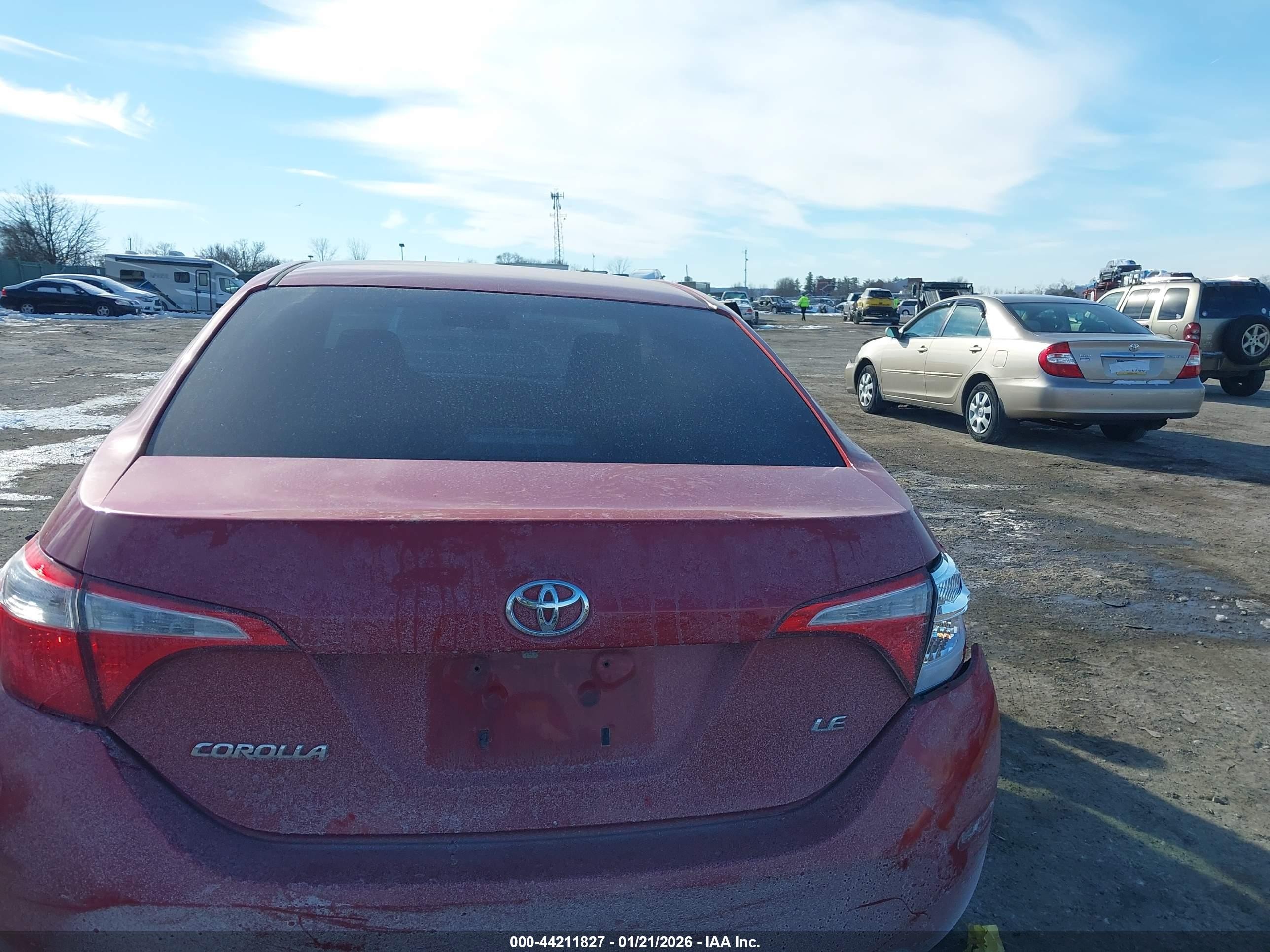 2014 Toyota Corolla Le Red vin: 2T1BURHE6EC211010