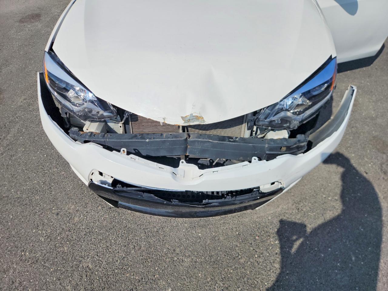 2014 Toyota Corolla S Plus White vin: 2T1BURHE6EC217468