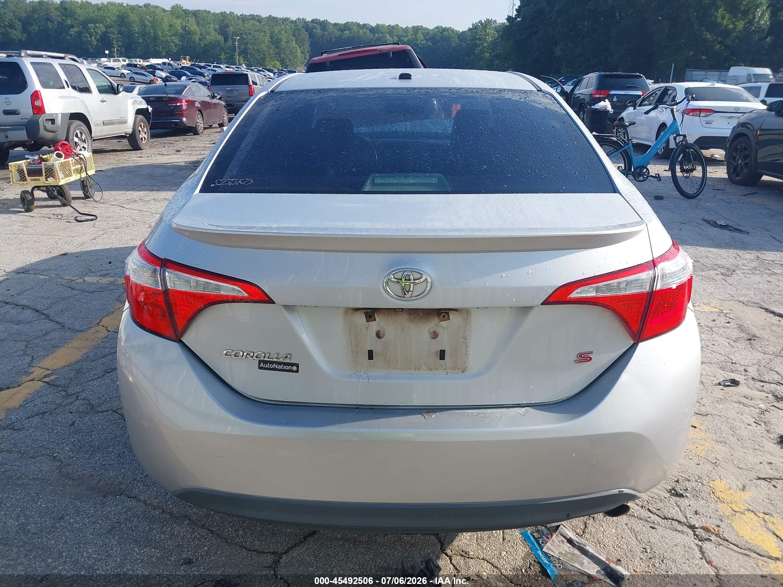 2015 Toyota Corolla S Plus Серебряный vin: 2T1BURHE6FC231887