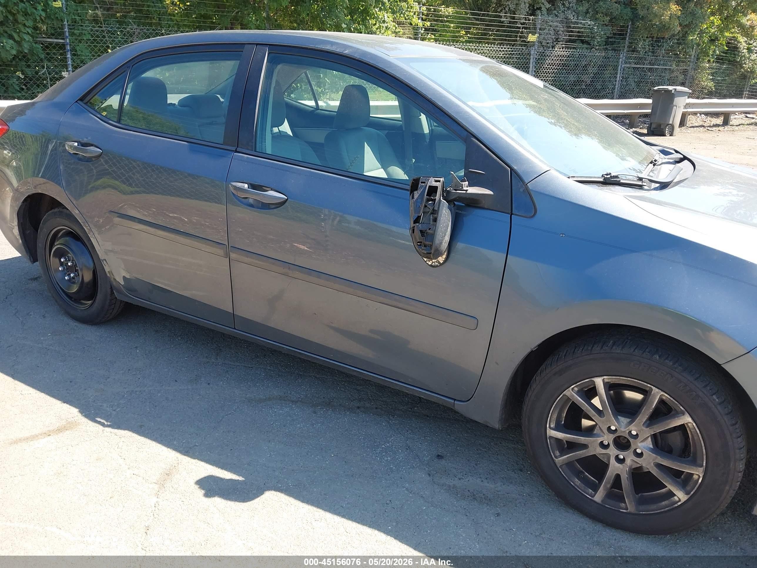 2015 Toyota Corolla Le Серый vin: 2T1BURHE6FC251573