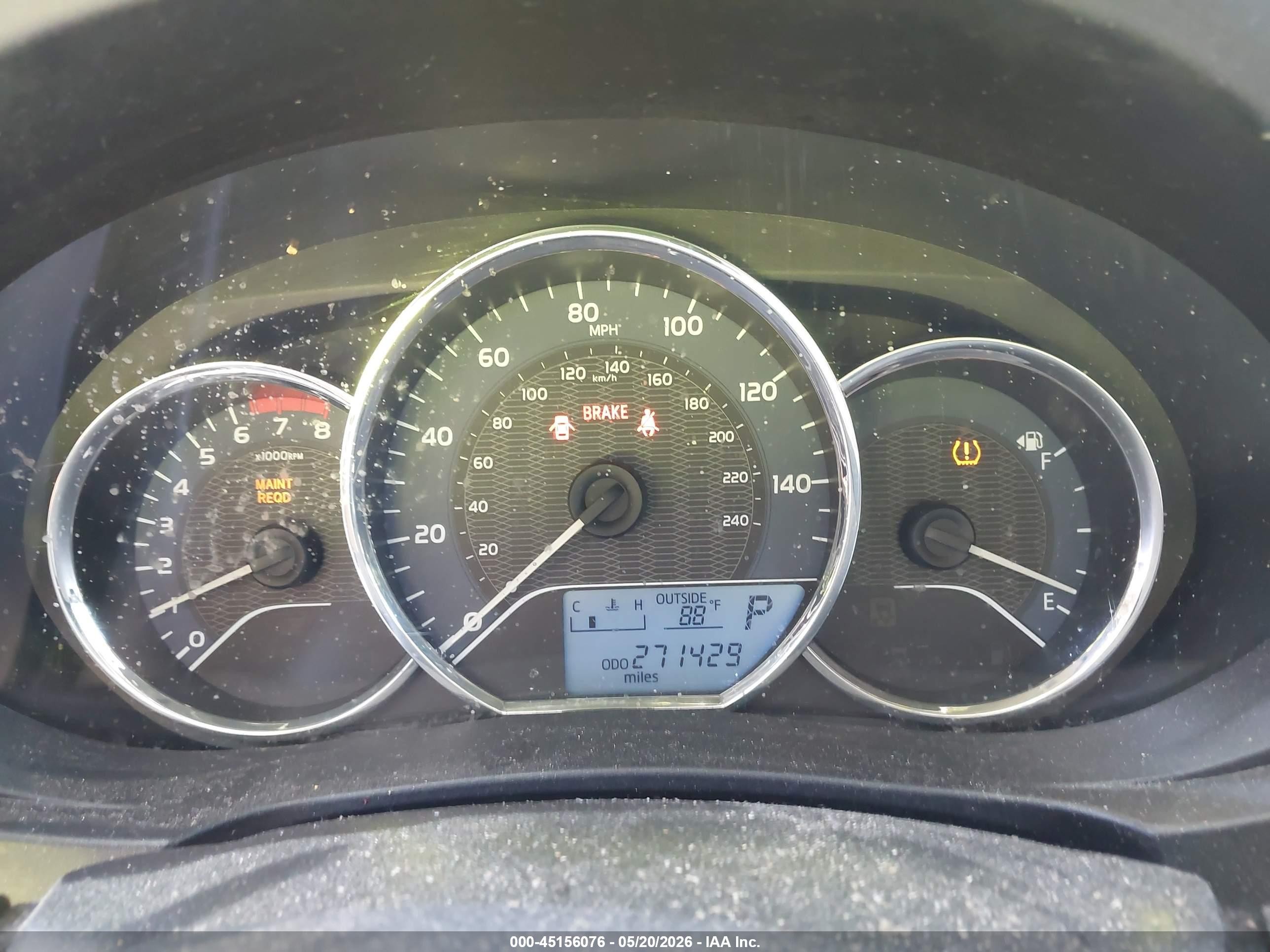 2015 Toyota Corolla Le Серый vin: 2T1BURHE6FC251573