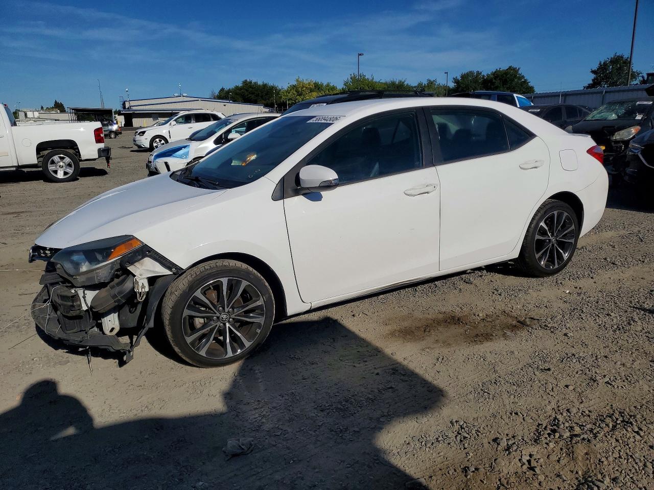 2015 Toyota Corolla S Plus White vin: 2T1BURHE6FC253520
